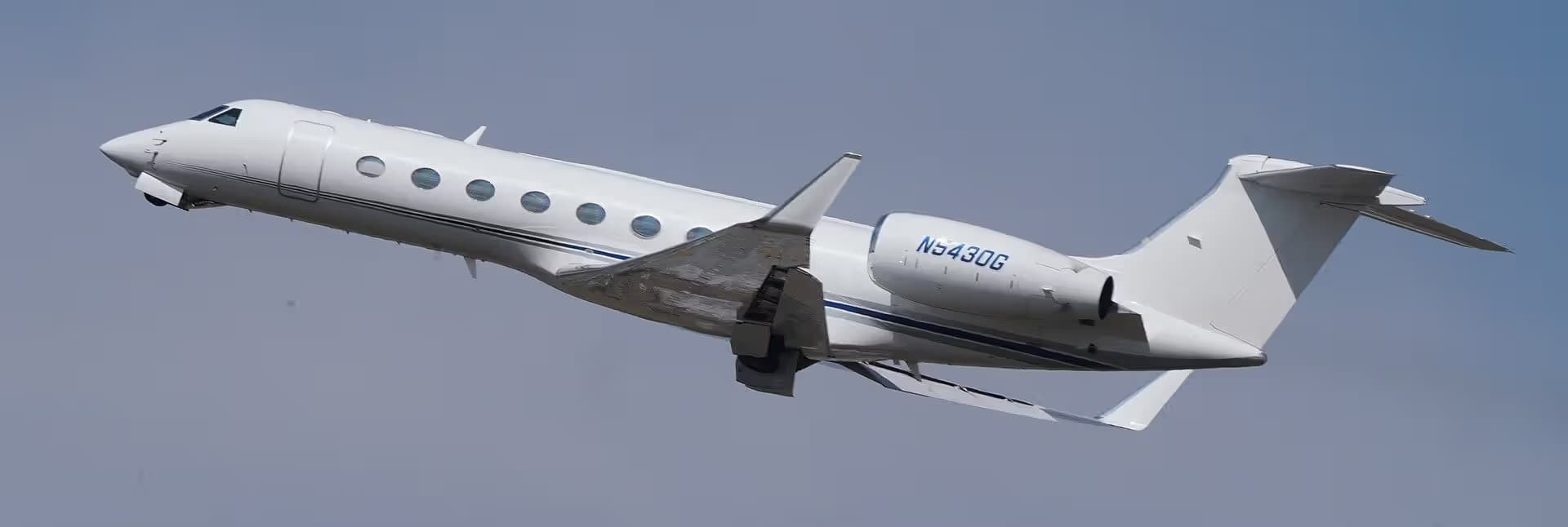 N5430G — Business jet