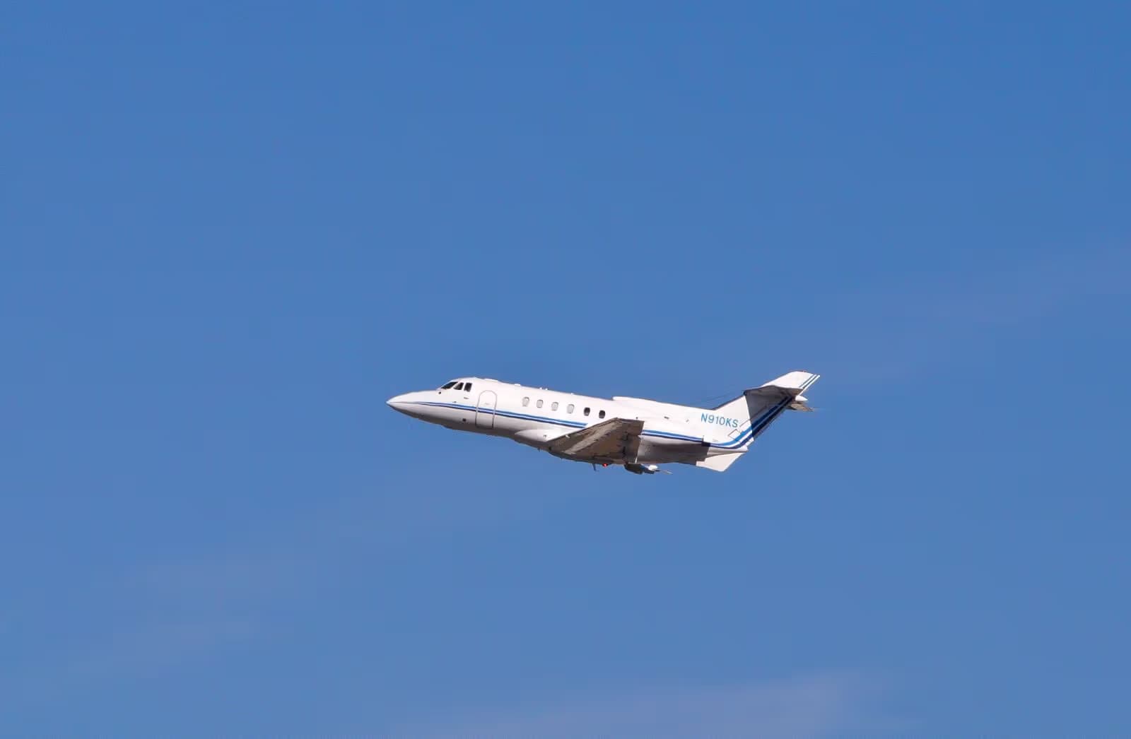 N910KS — Business jet