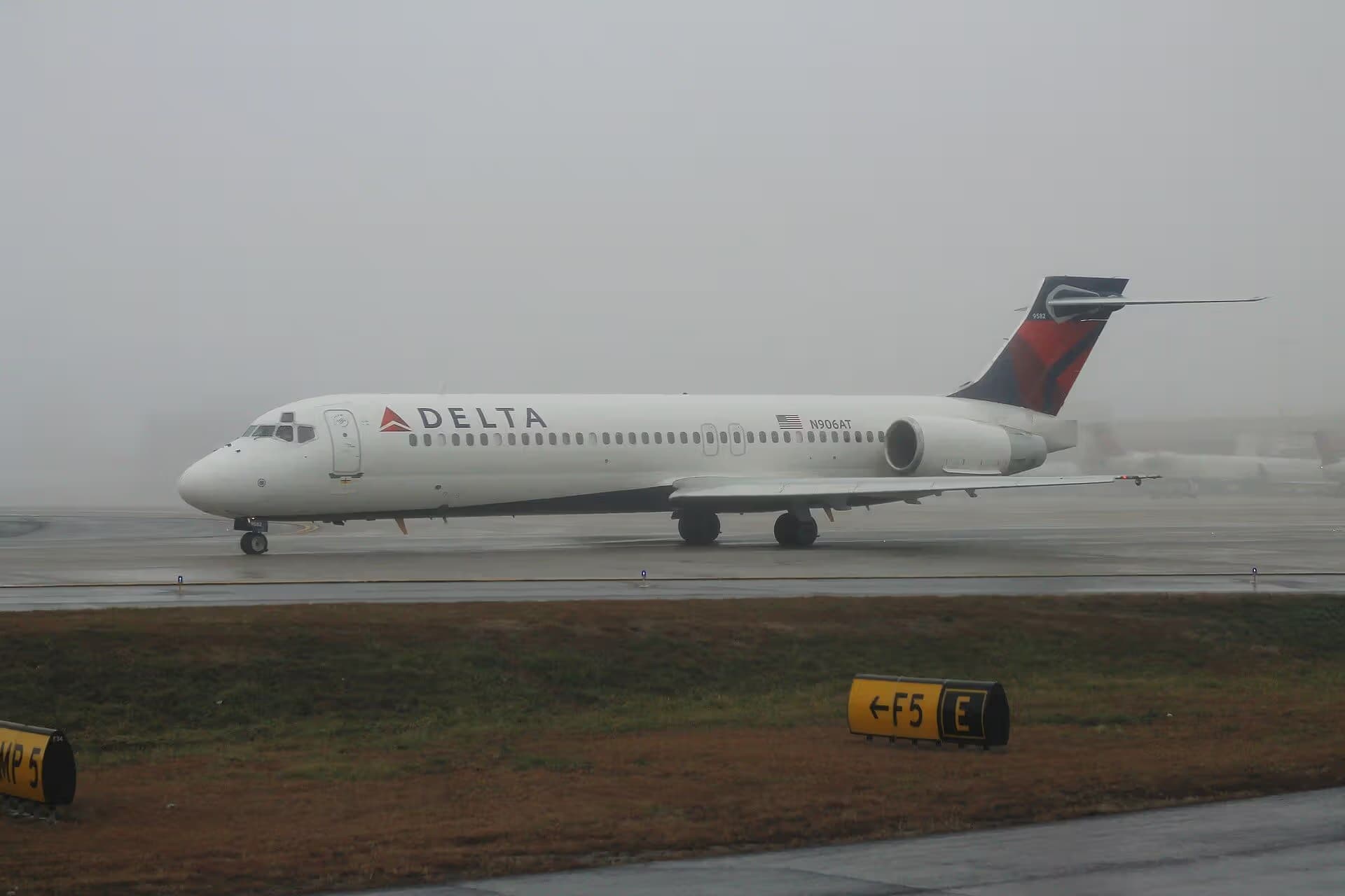 N906AT — Boeing
