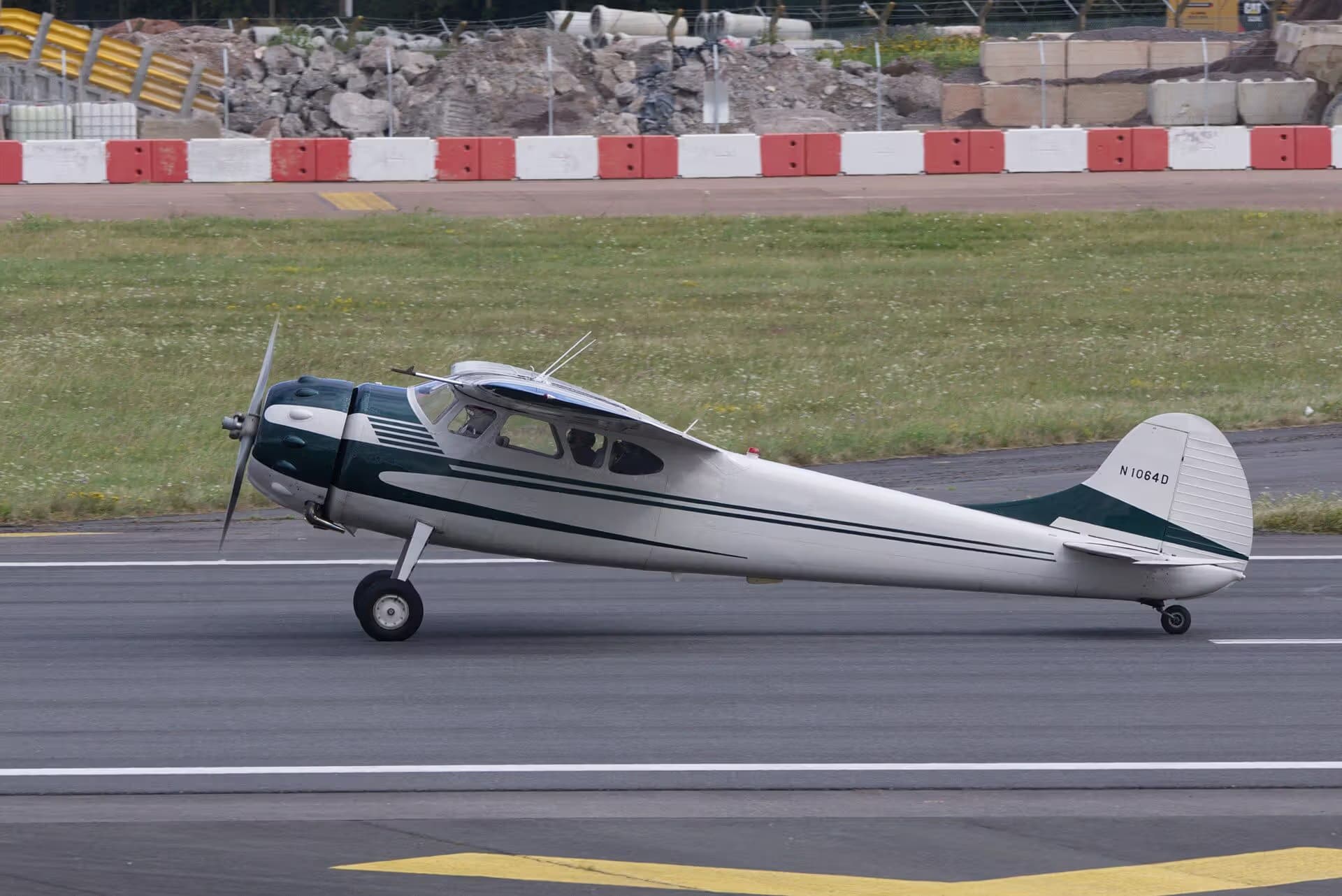 N1064D — Cessna