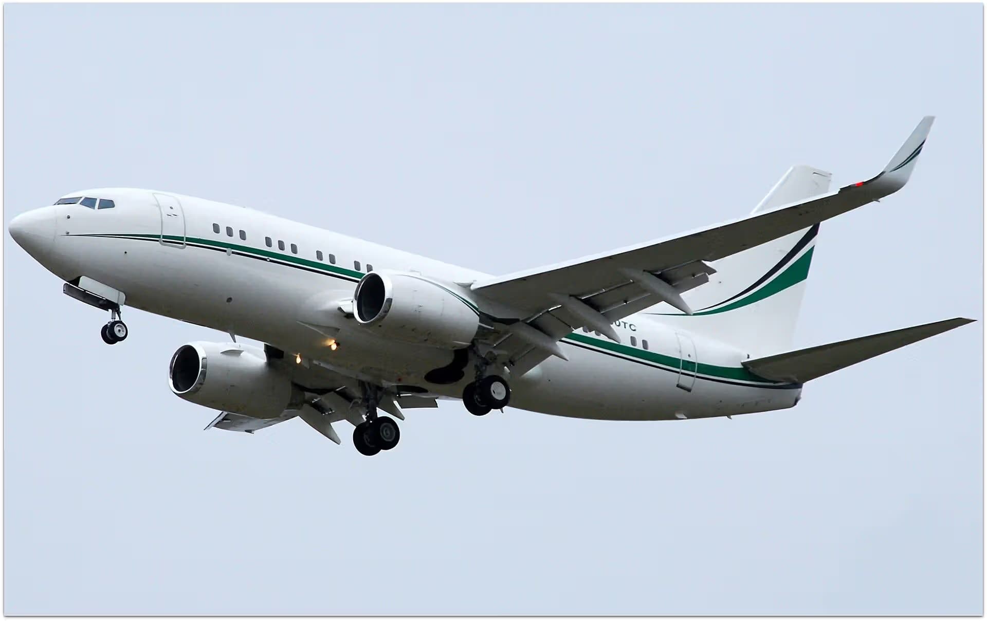 N50TC — Twin-engine aircraft