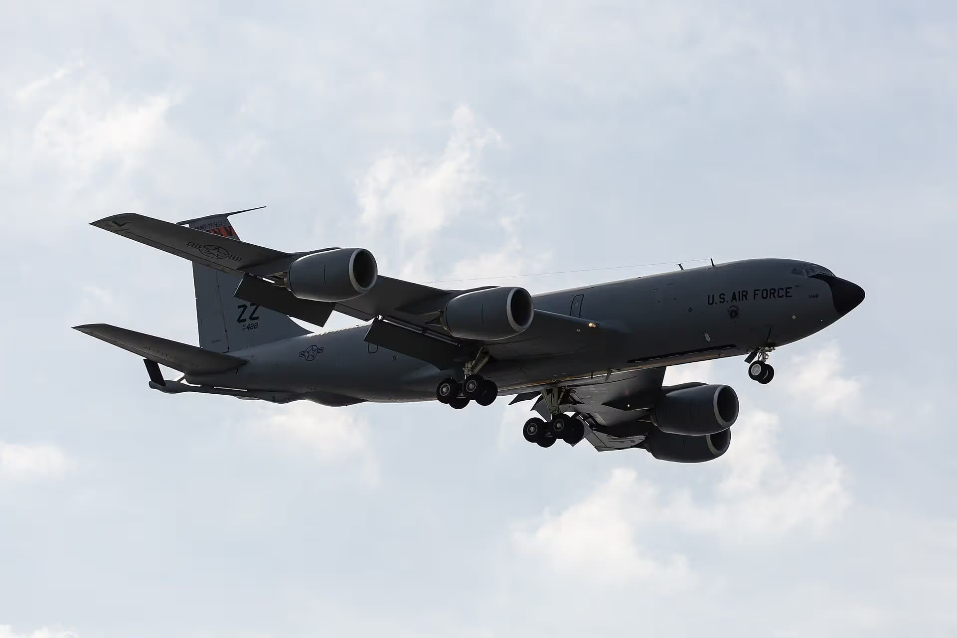 Unidentified — Aircraft