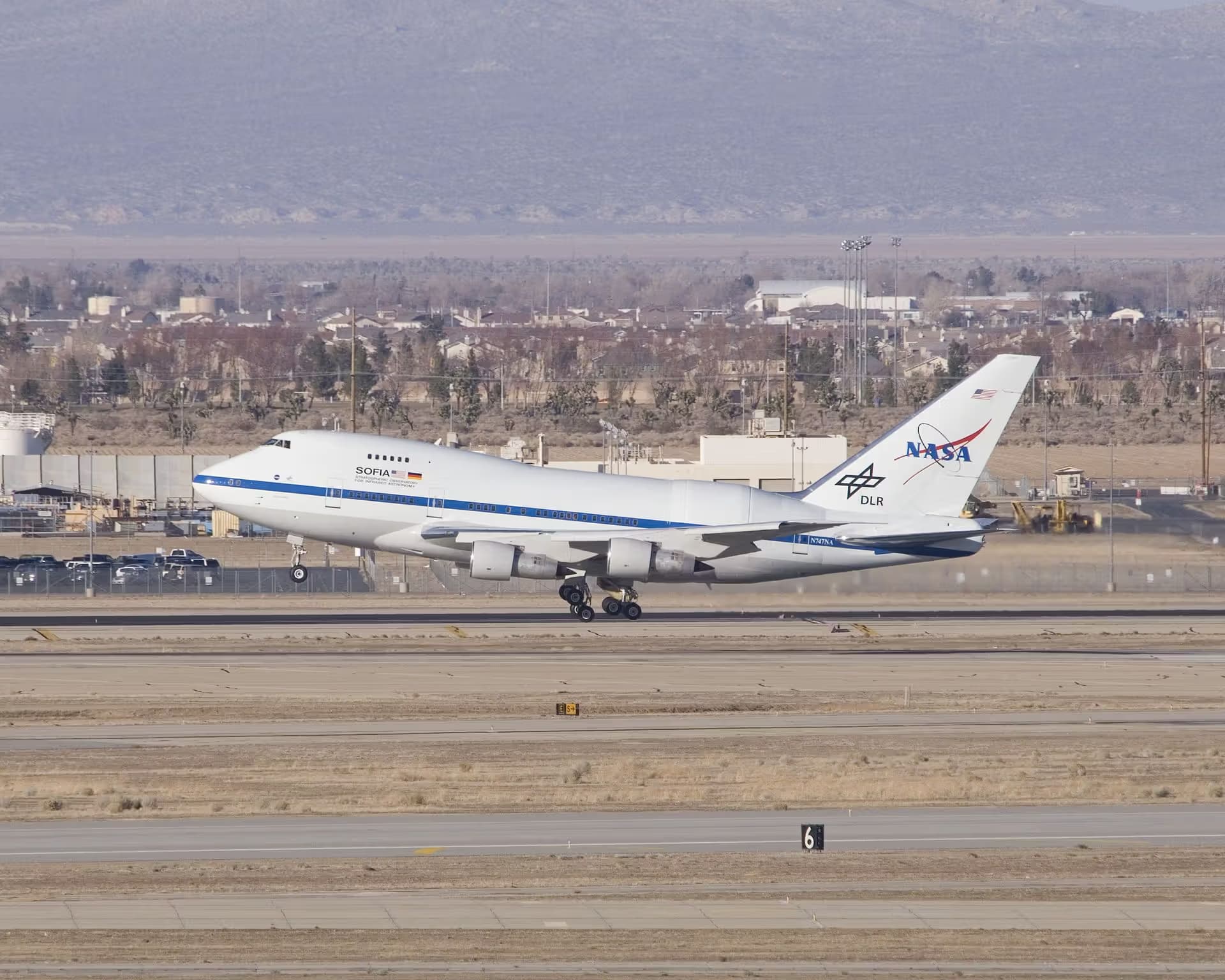Unidentified — Boeing