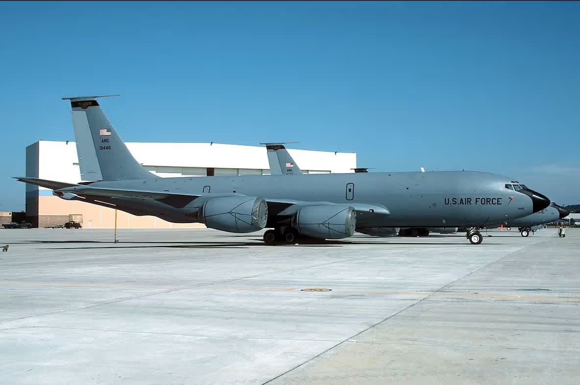 Unidentified — Aircraft