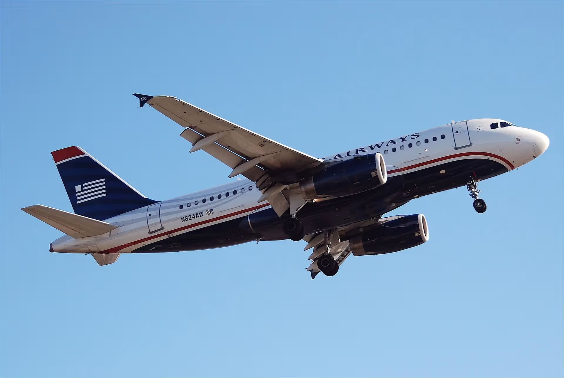 N824AW — Airbus