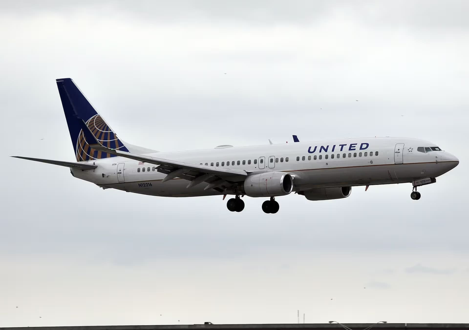 N12216 — Twin-engine aircraft