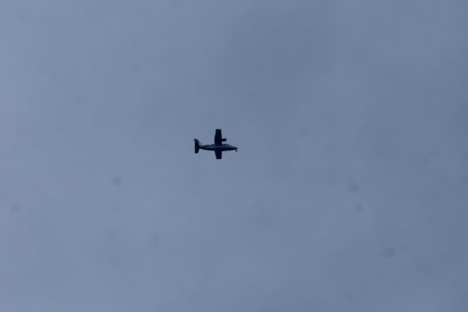 N699CA — Twin-engine aircraft