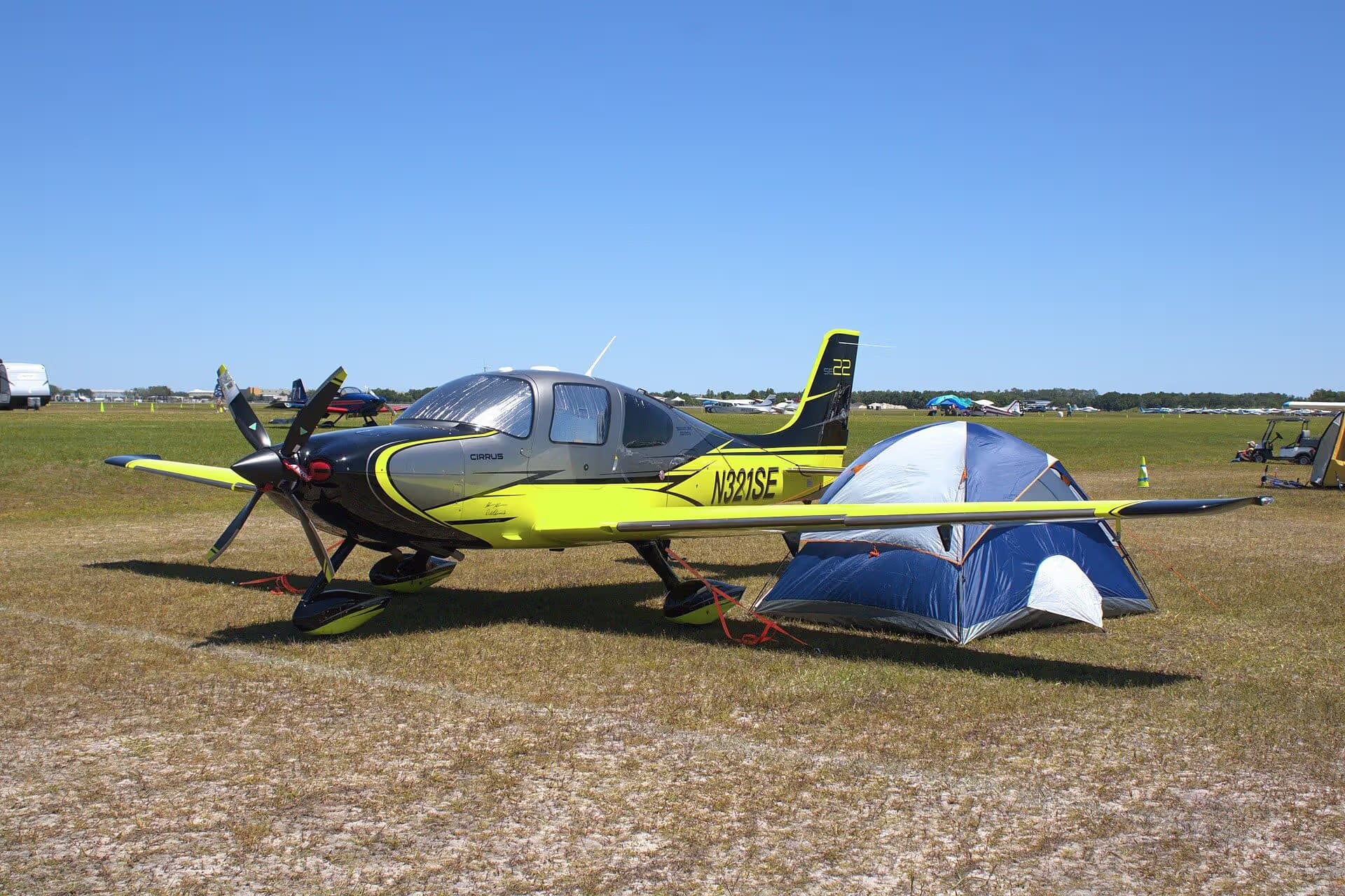 N321SE — Cirrus