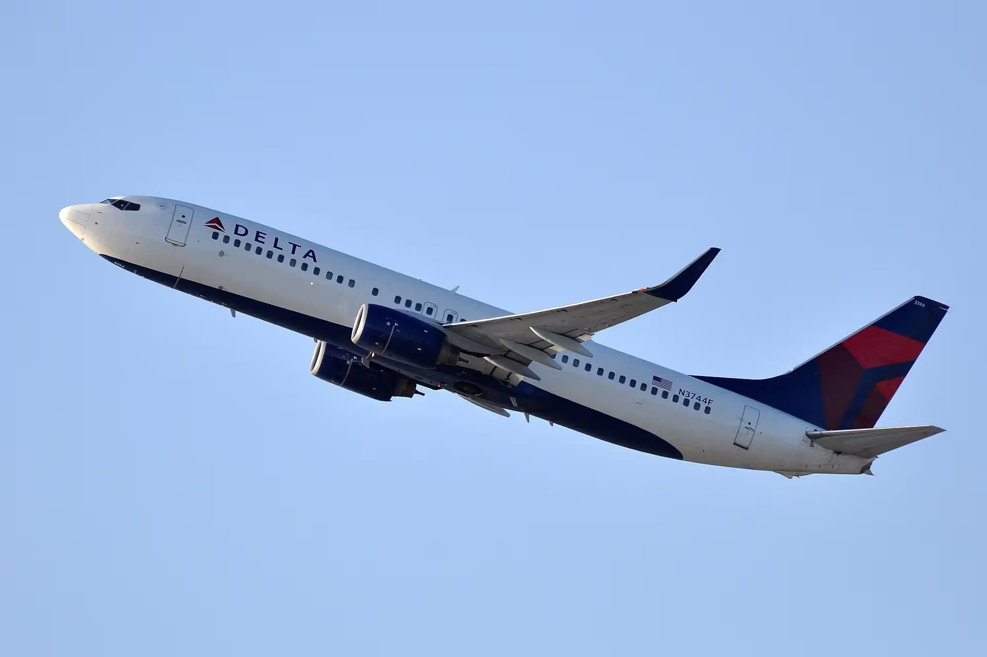 N3744F — Boeing