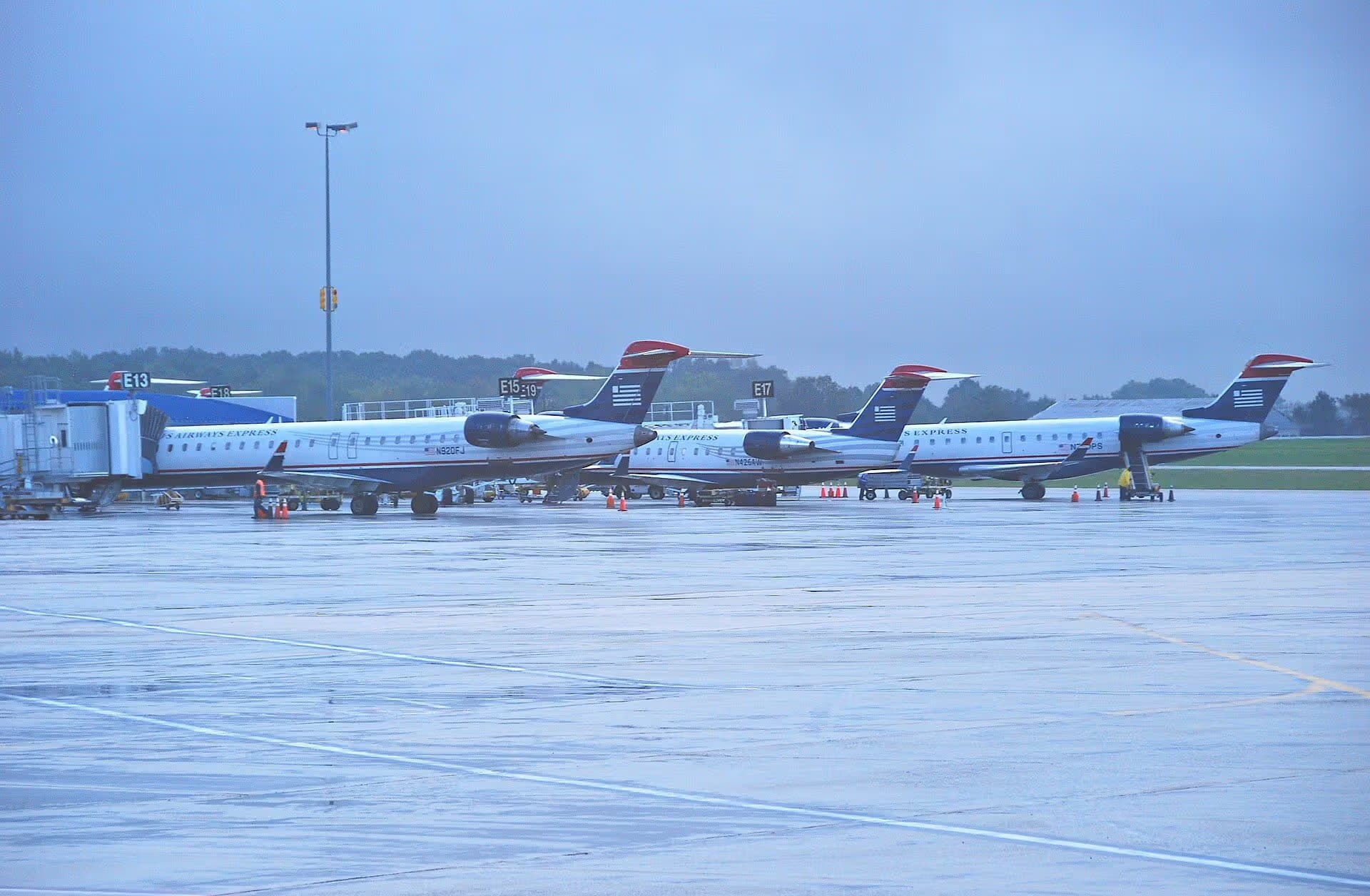 N920FJ — Twin-engine aircraft