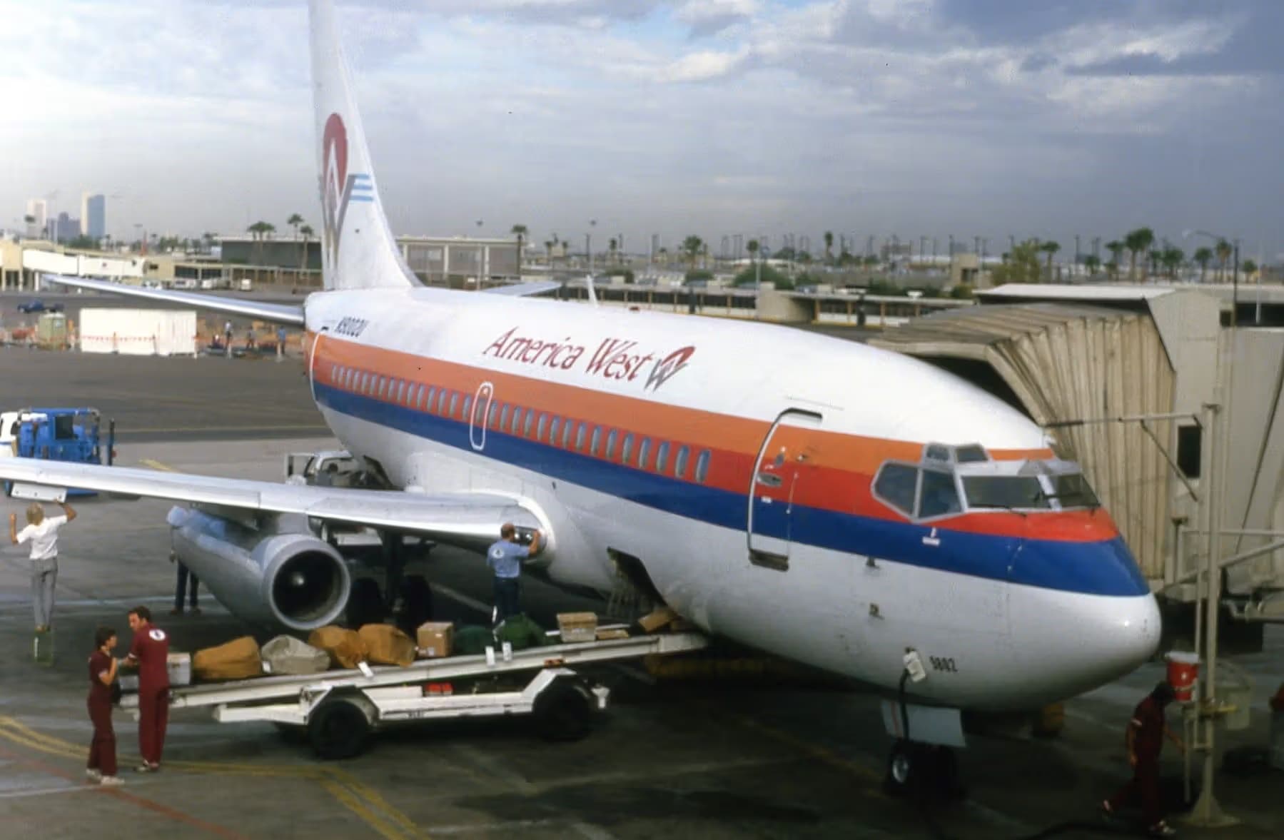 N9002U — Twin-engine aircraft