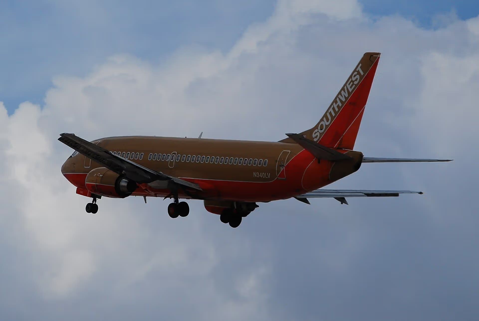 N340LV — Boeing