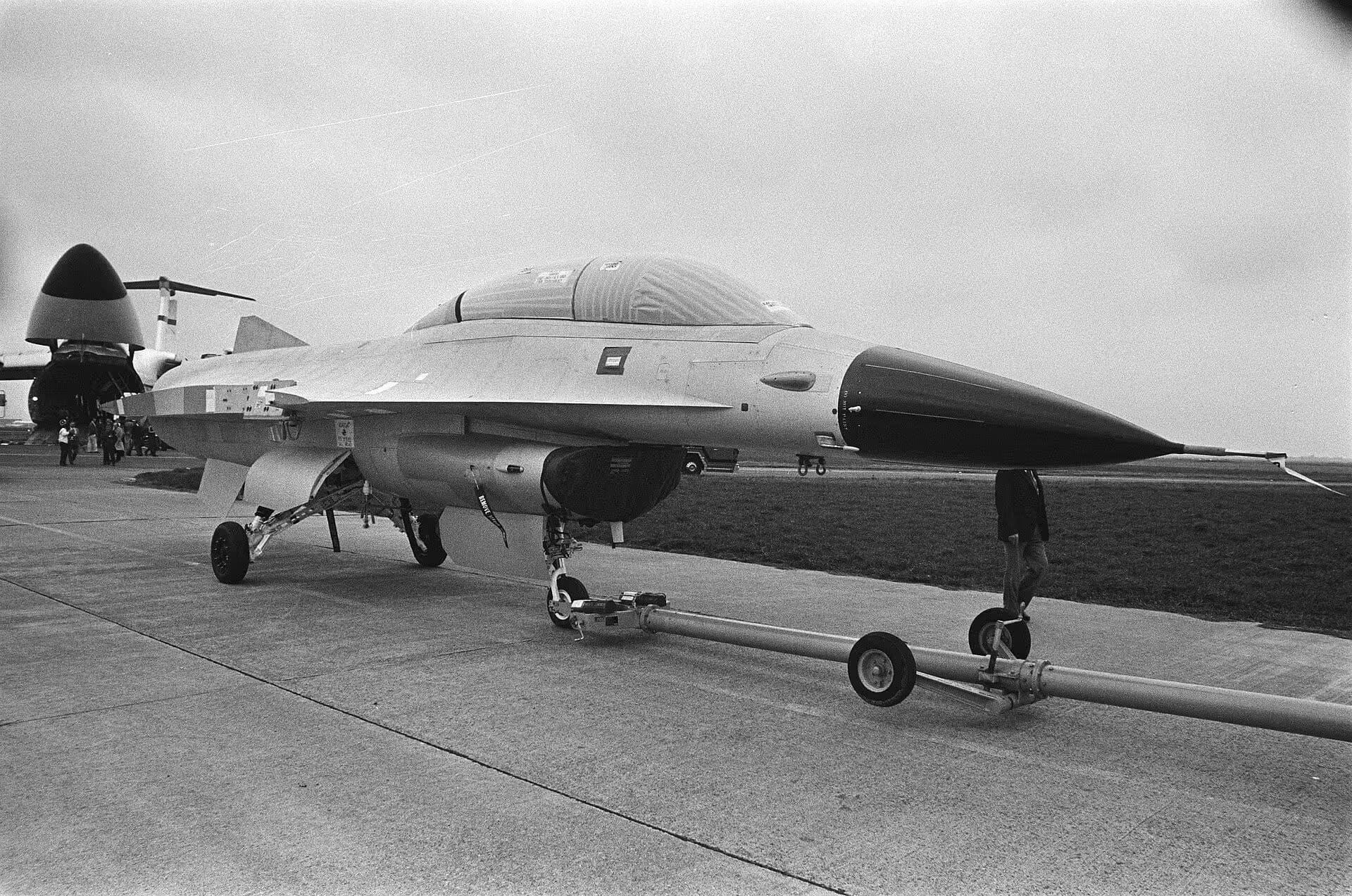 Unidentified — Aircraft