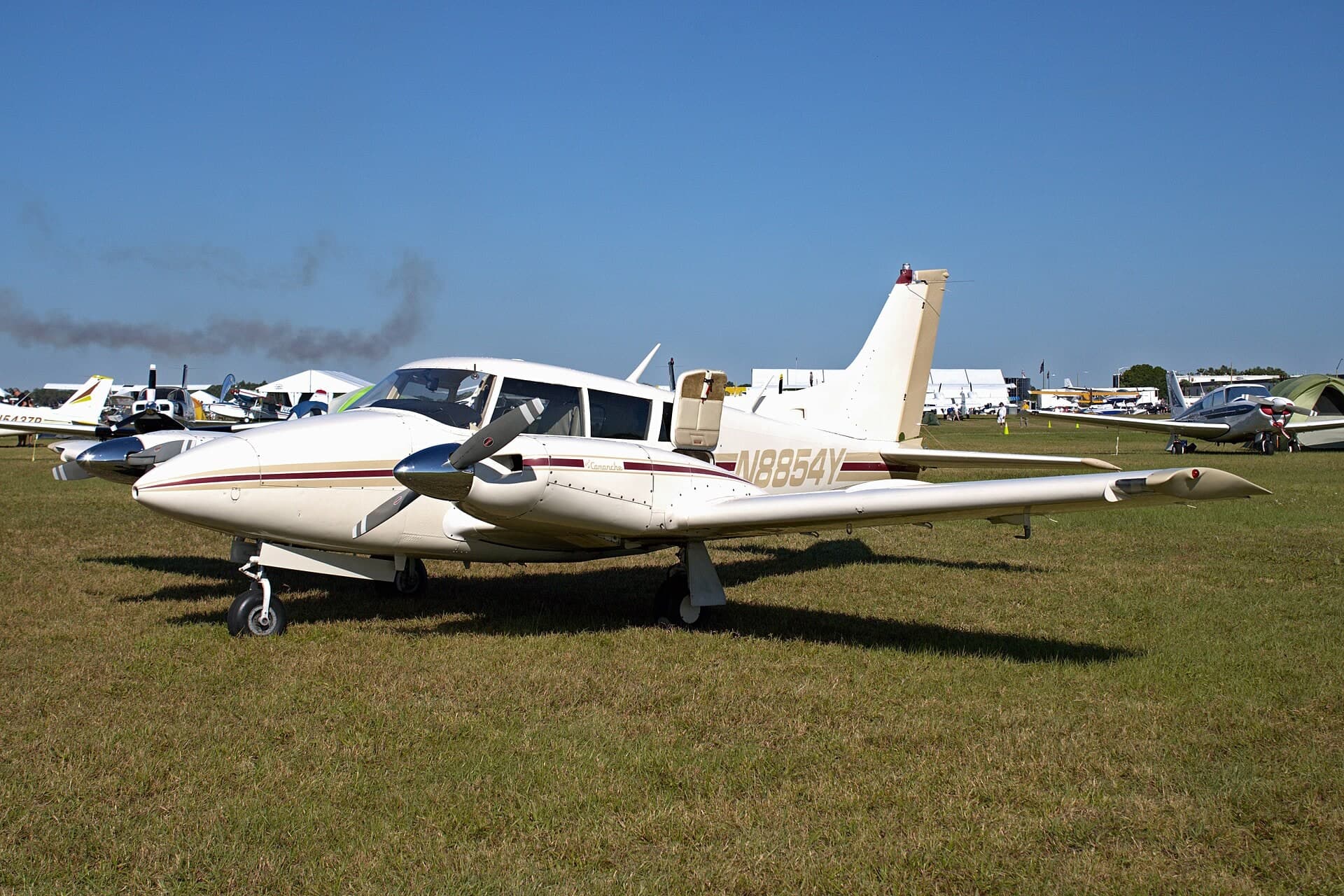 N8854Y — Twin-engine aircraft
