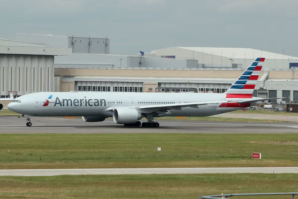 N735AT — Boeing