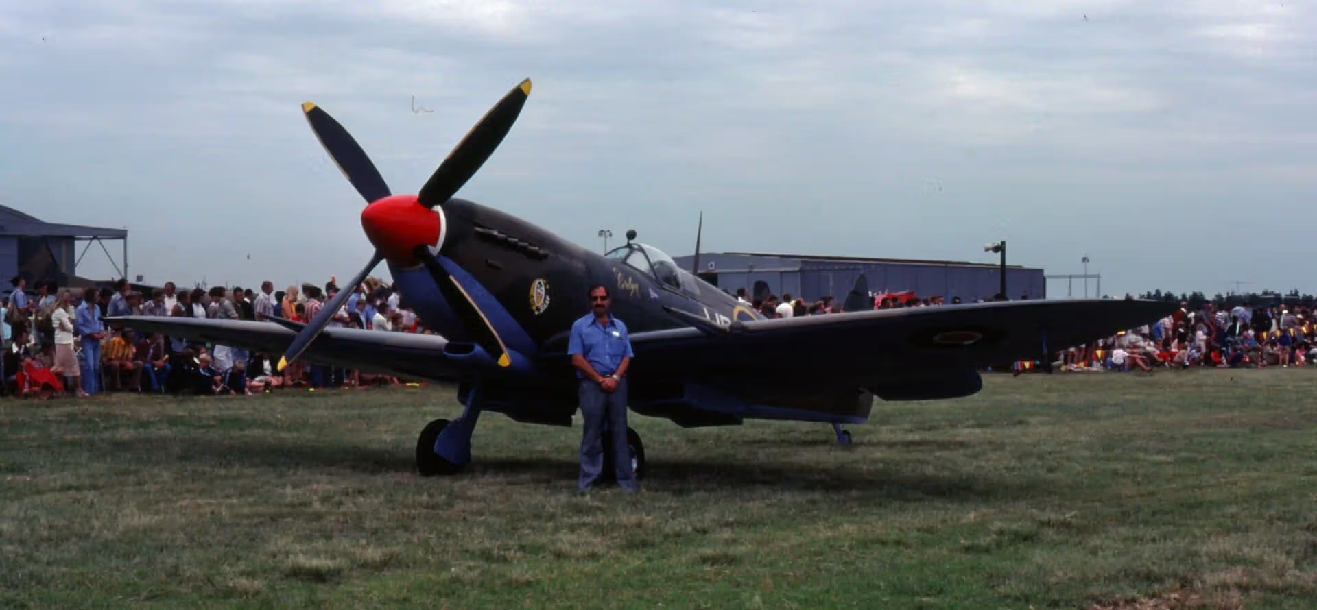 Unidentified — Warbird