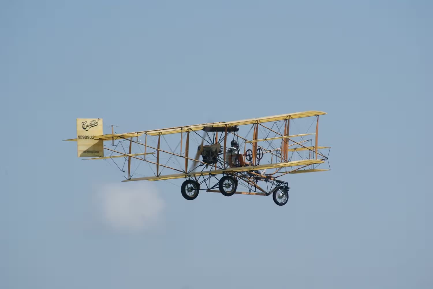 Unidentified — Aircraft