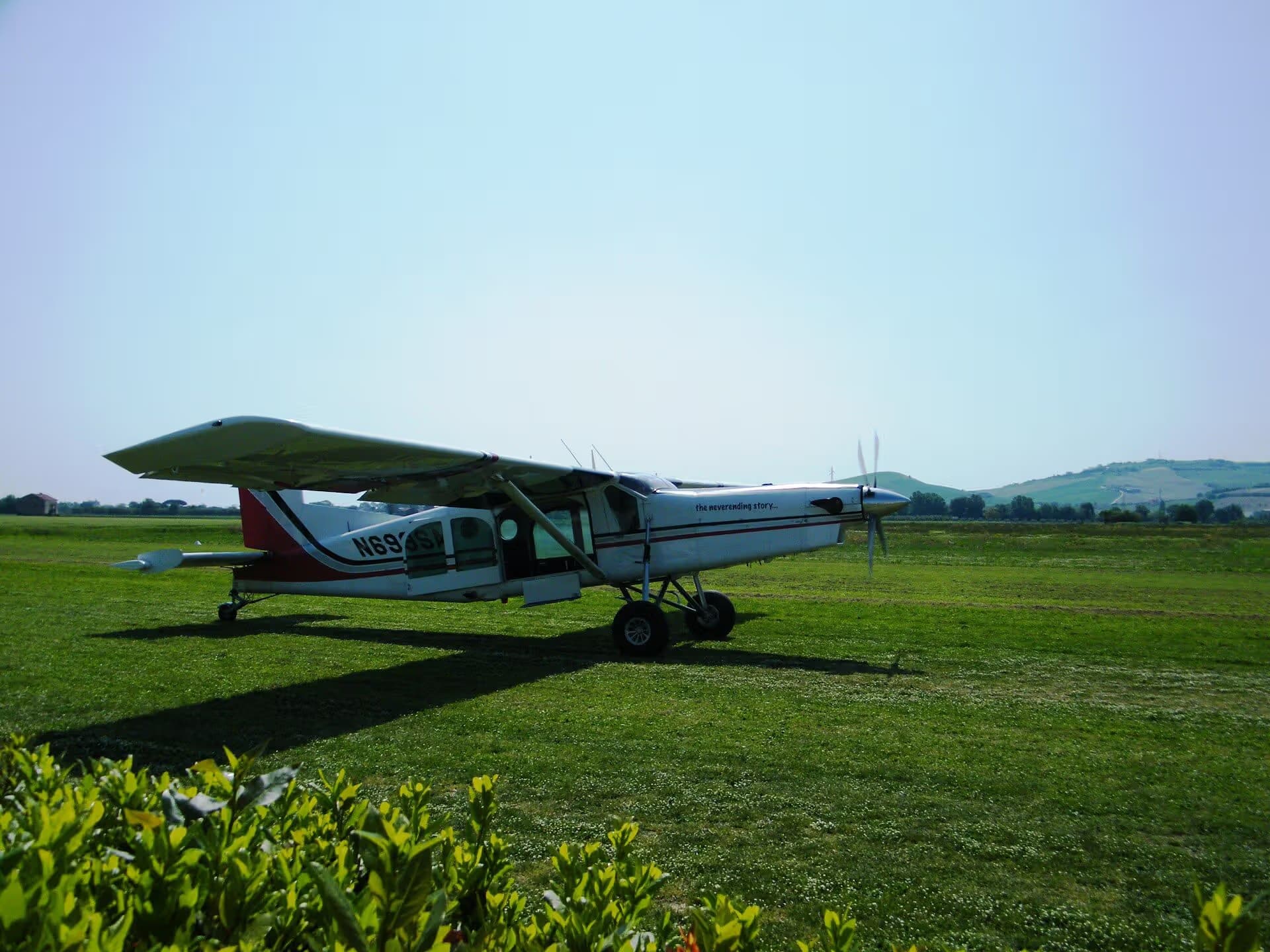 N699SA — Pilatus