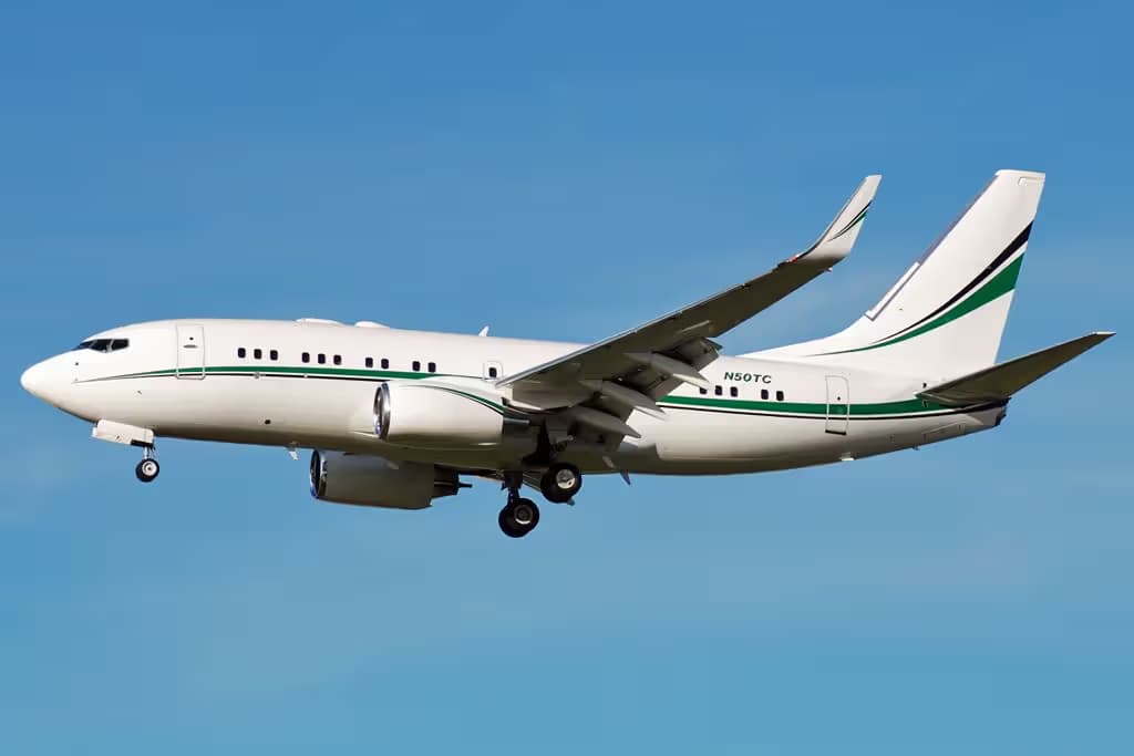 N50TC — Twin-engine aircraft