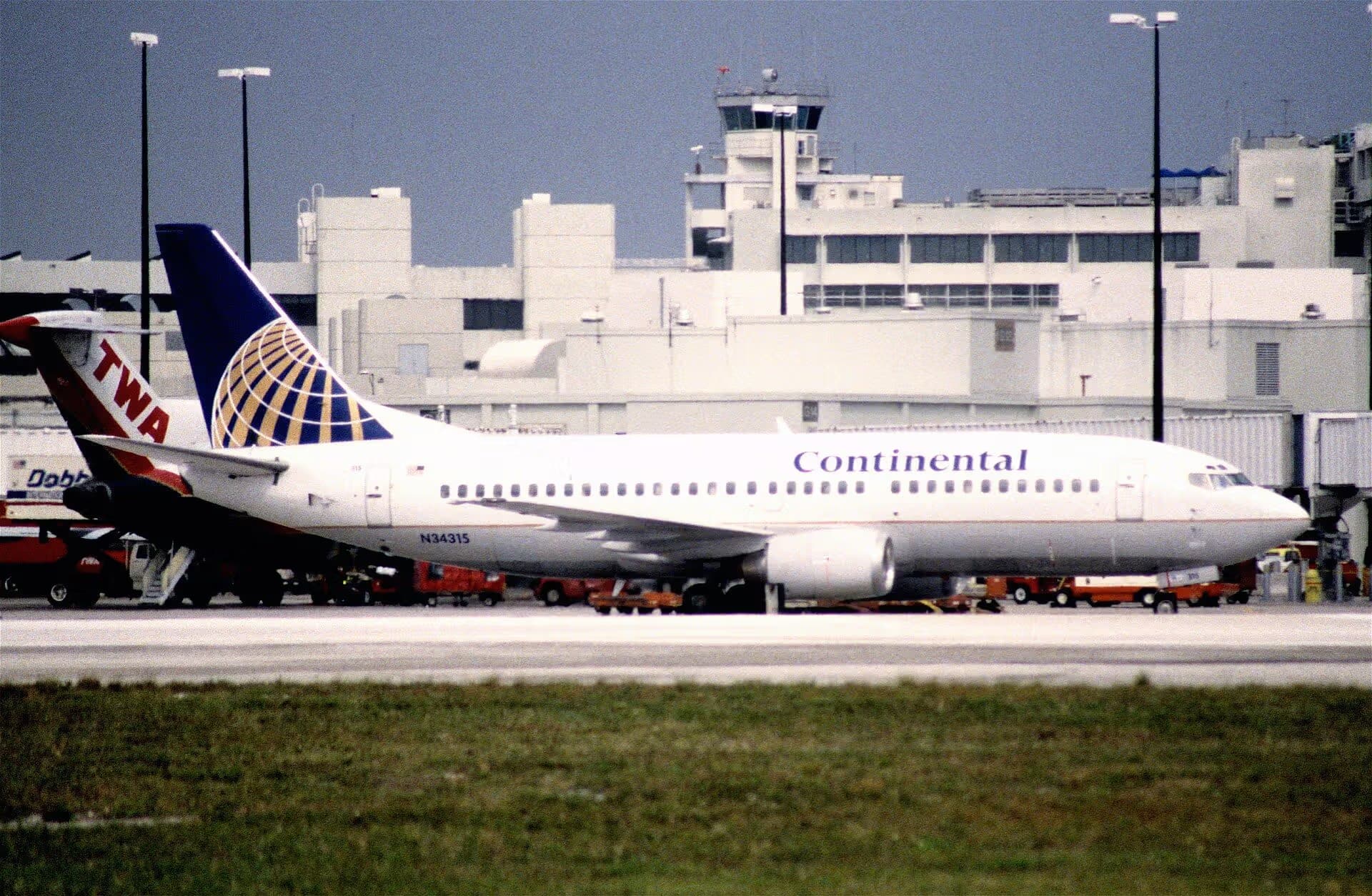 N34315 — Boeing