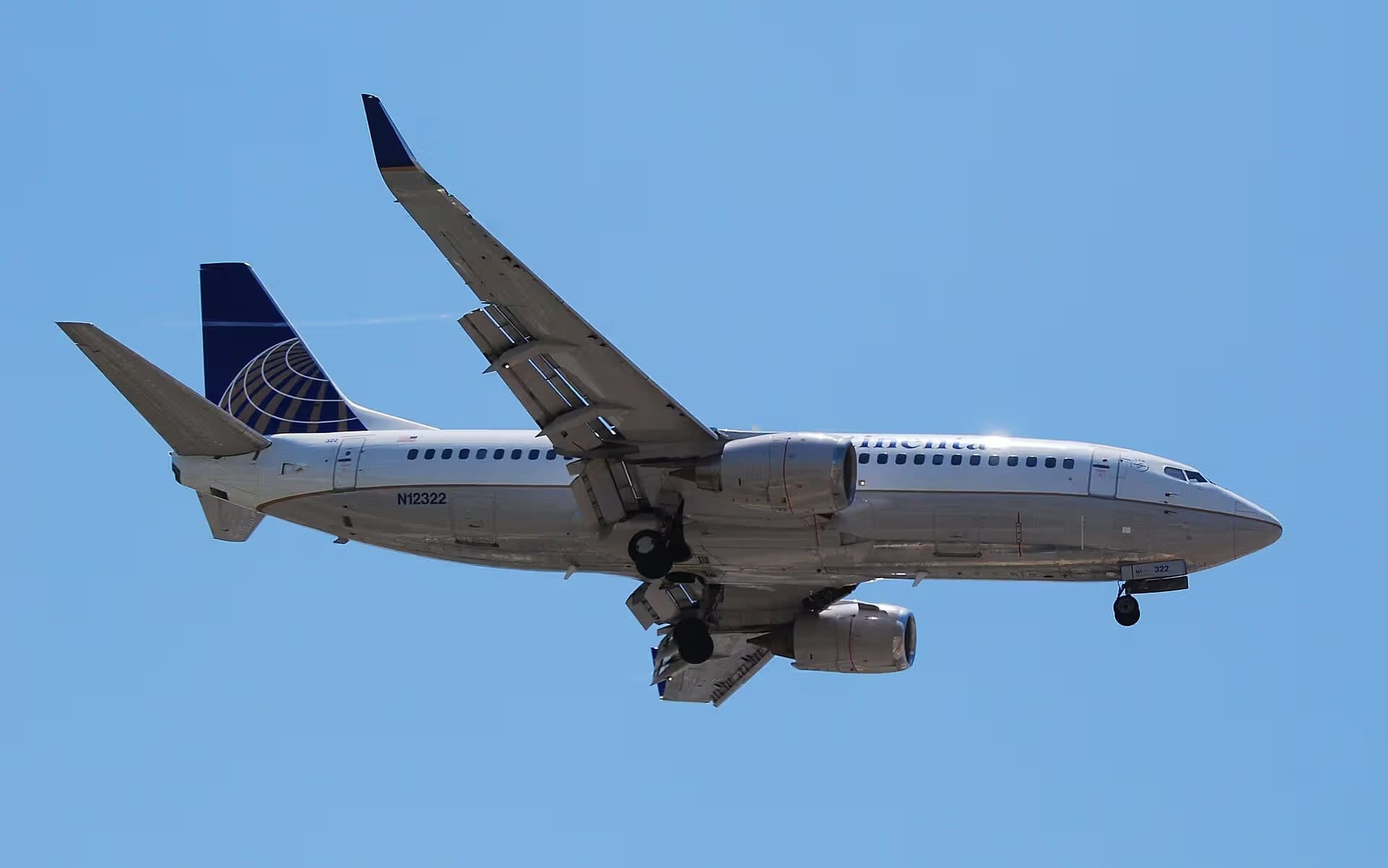 N12322 — Boeing