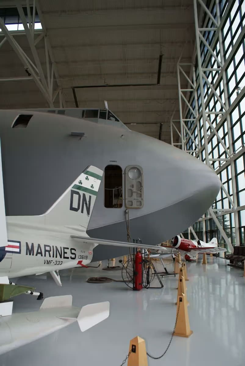 Unidentified — Aircraft