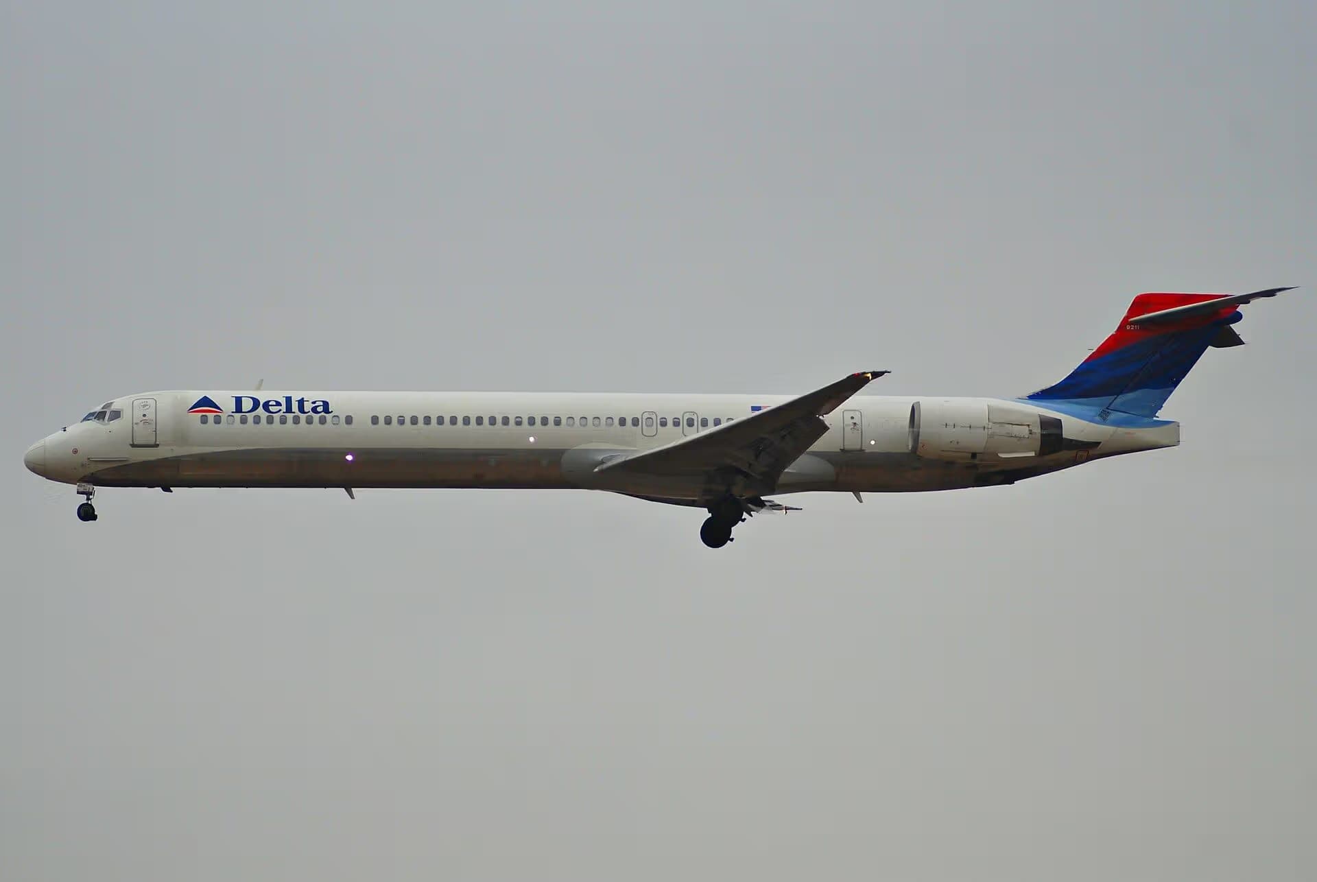 N911DA — Aircraft