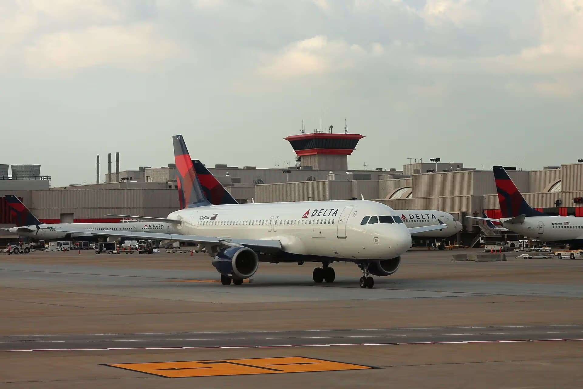 N345NW — Airbus