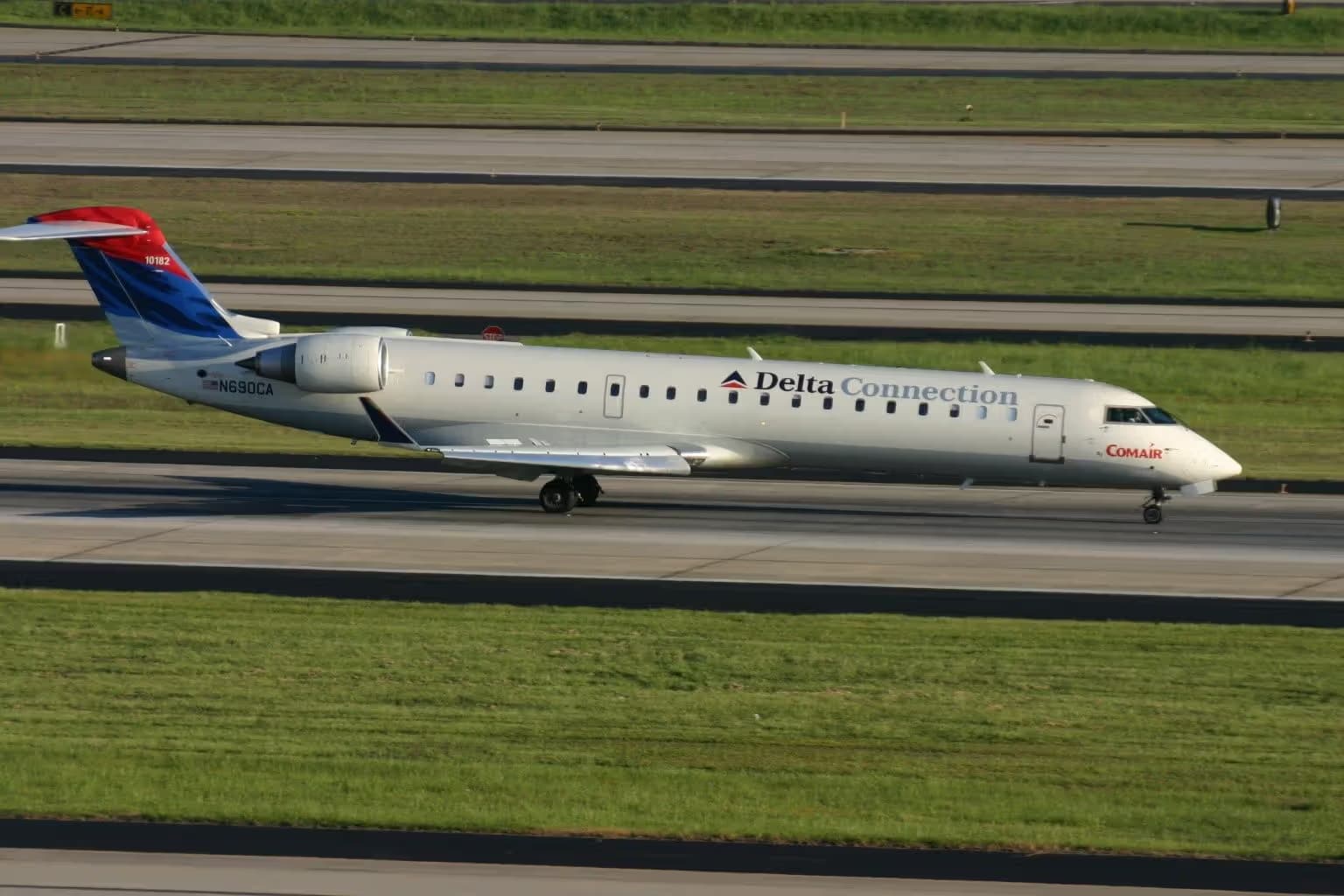 N690CA — Bombardier