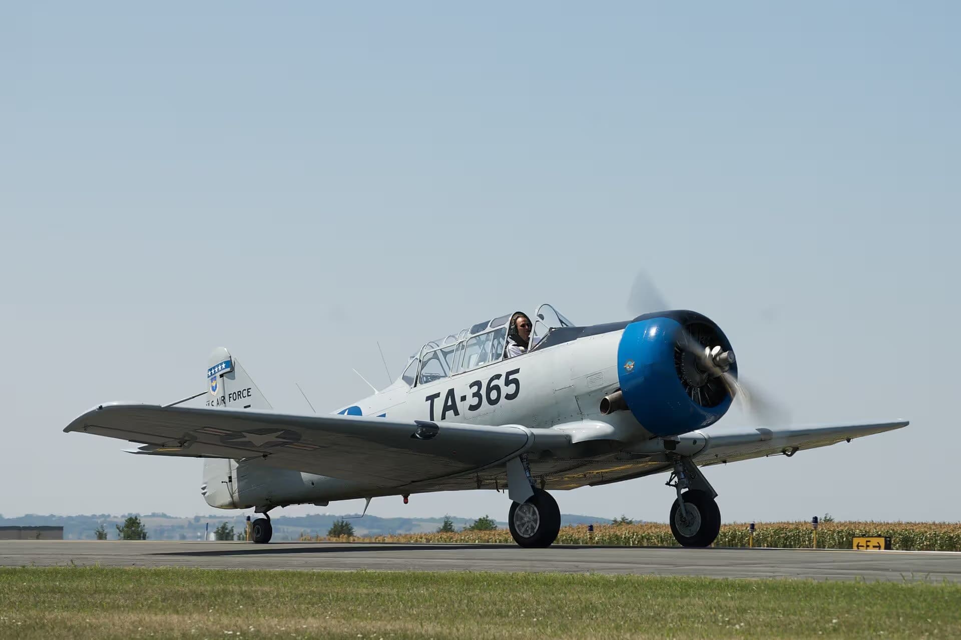 N365TA — Warbird