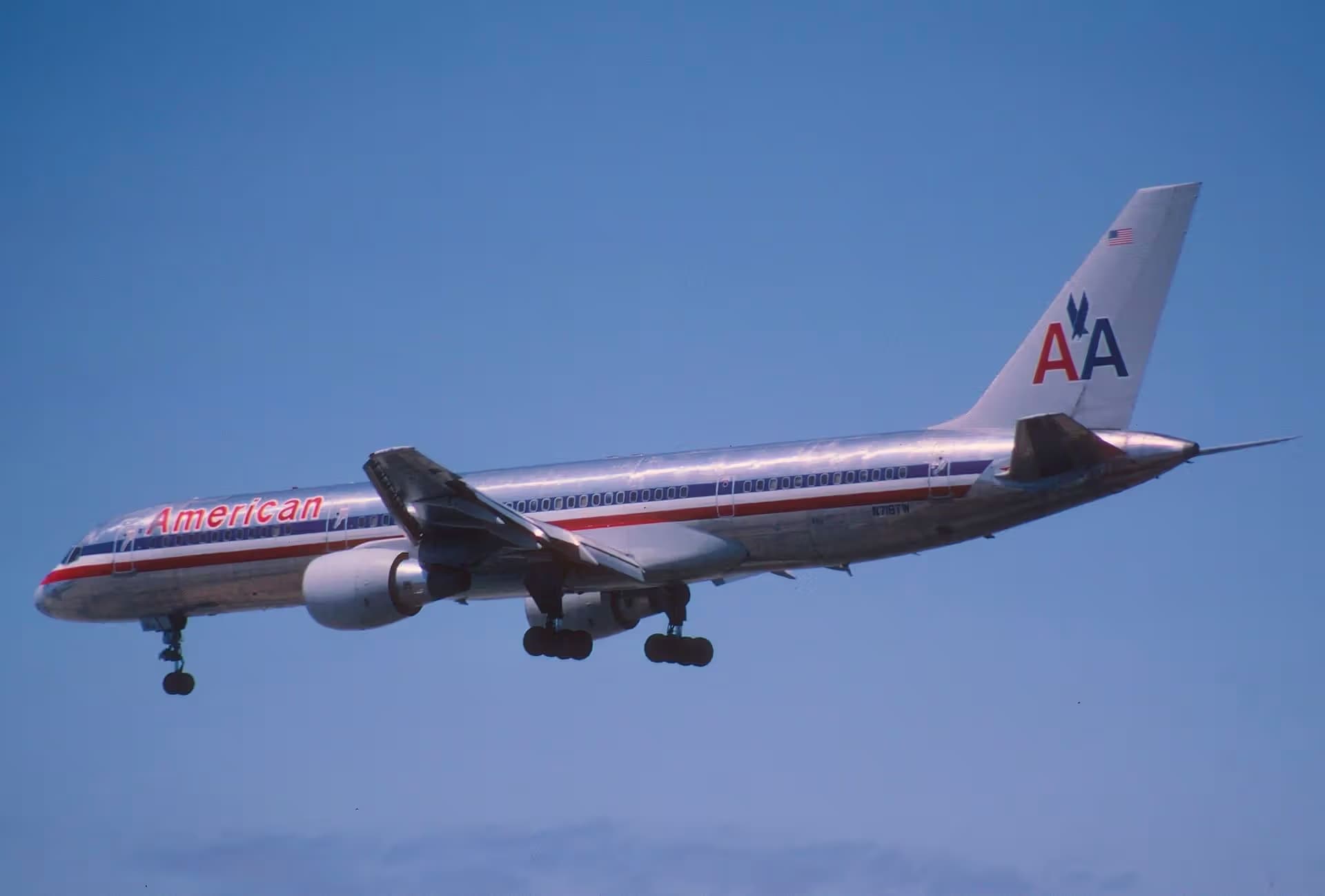 N718TW — Boeing
