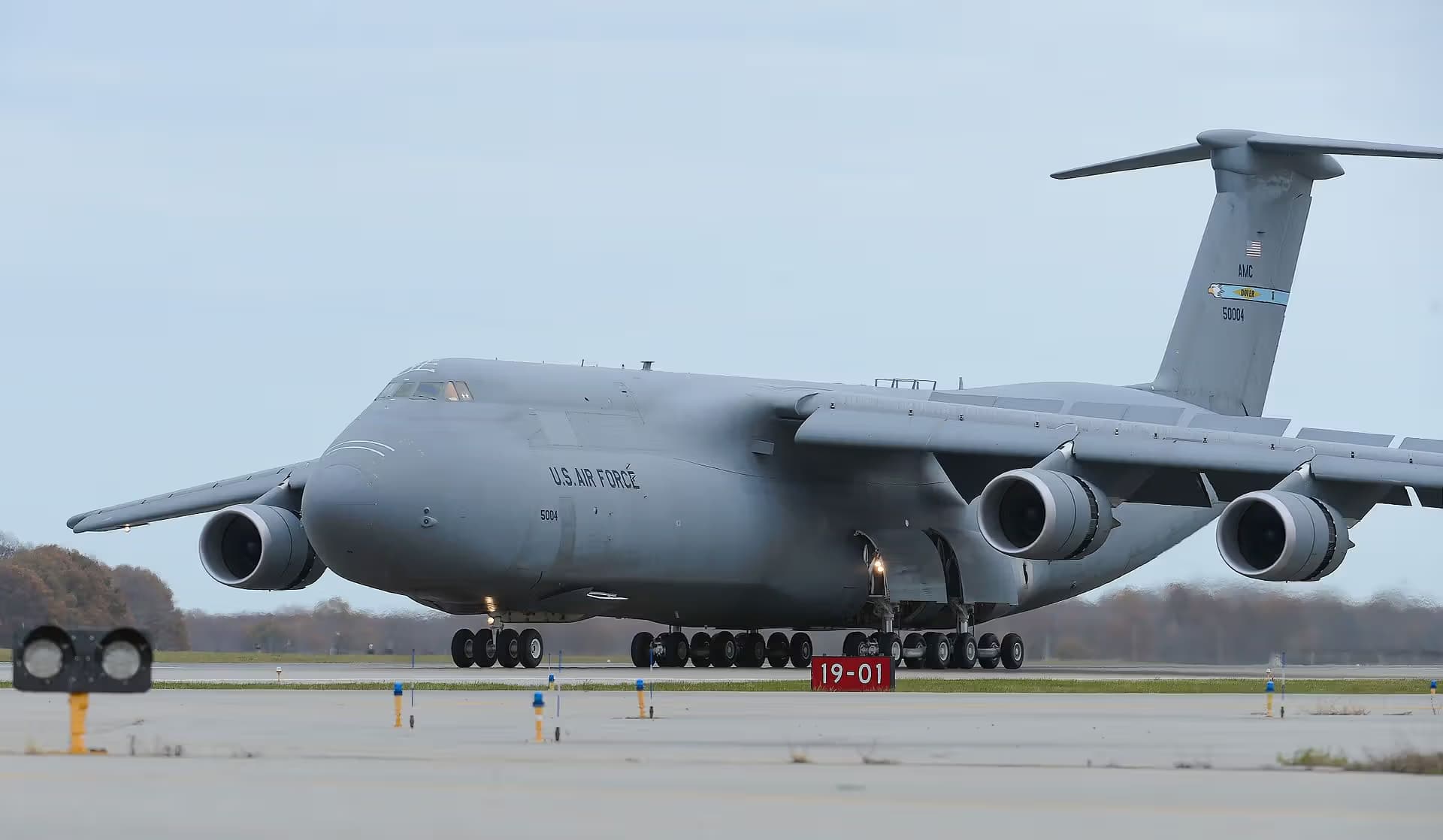 Unidentified — Aircraft