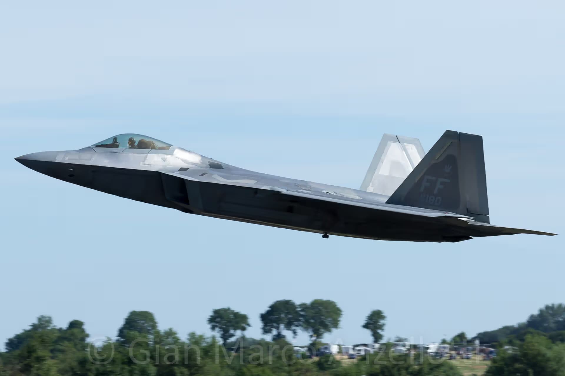 Unidentified — Aircraft