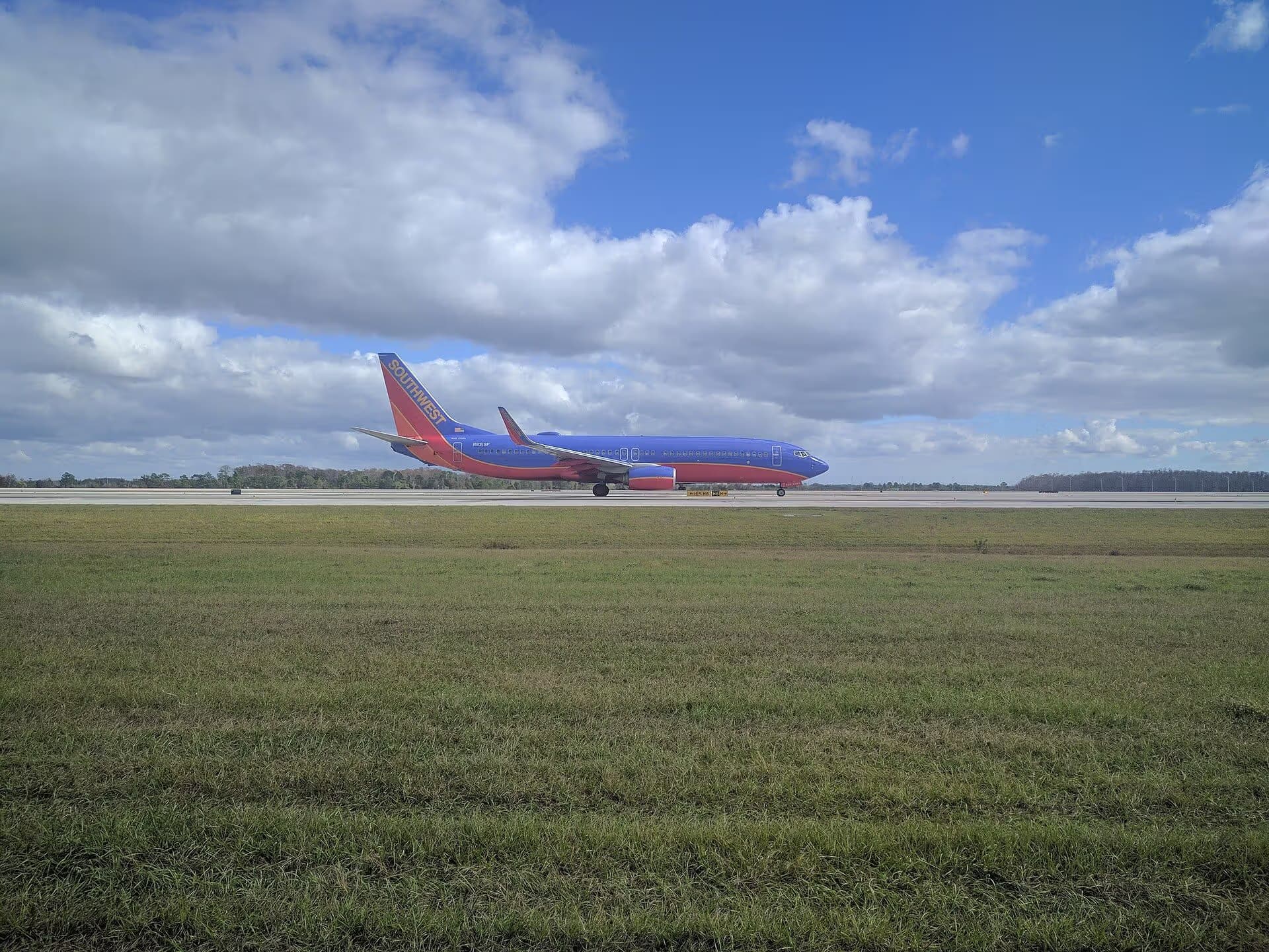 N8319F — Boeing