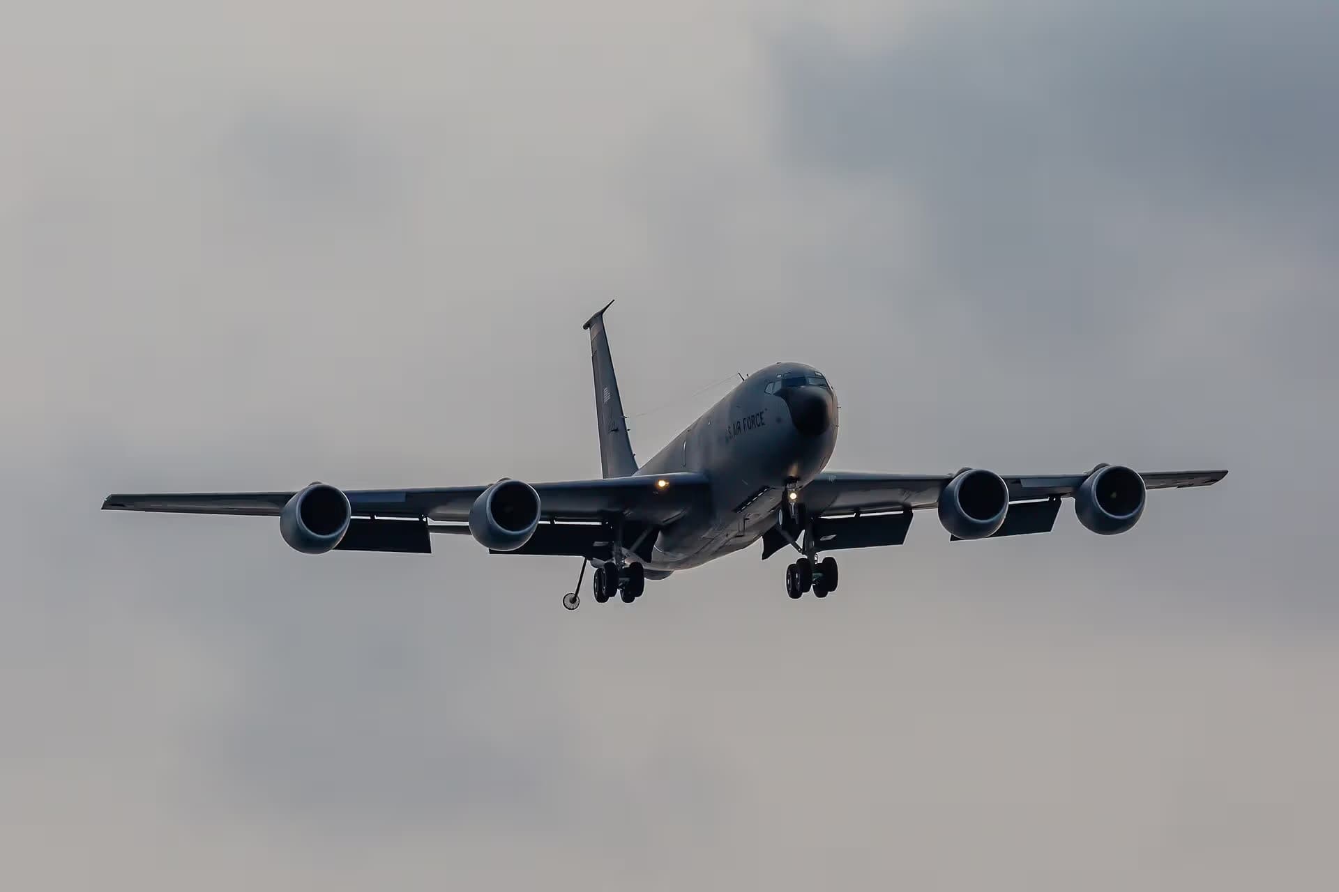 Unidentified — Aircraft