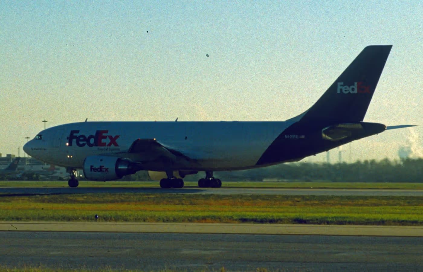 N401FE — Airbus