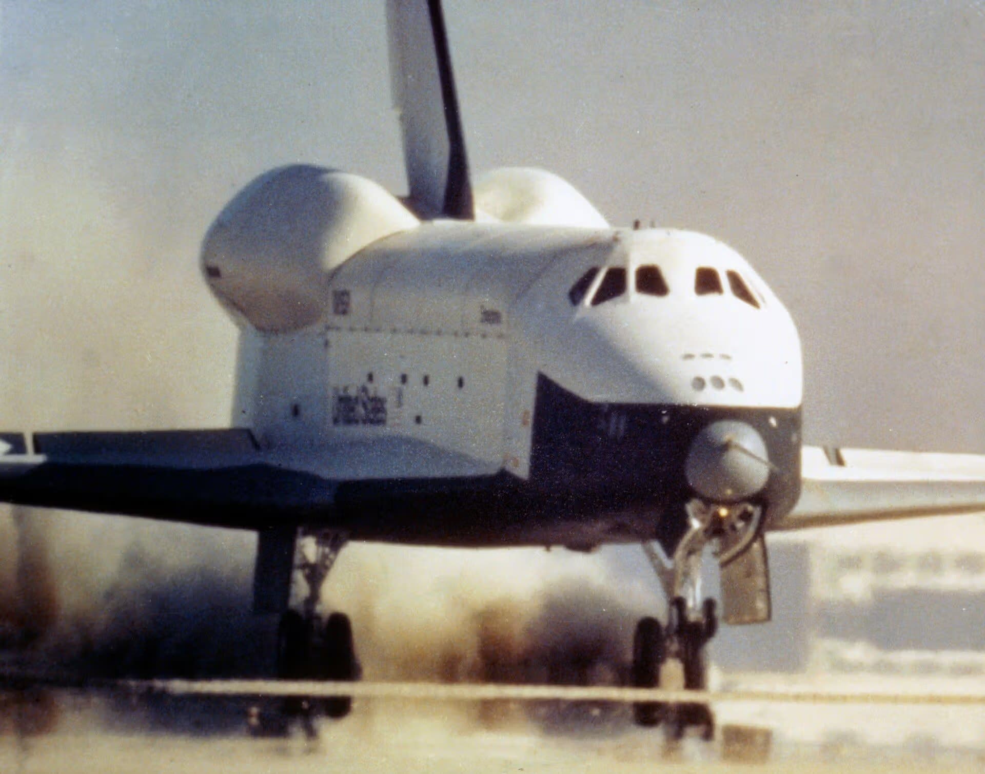 Unidentified — Aircraft
