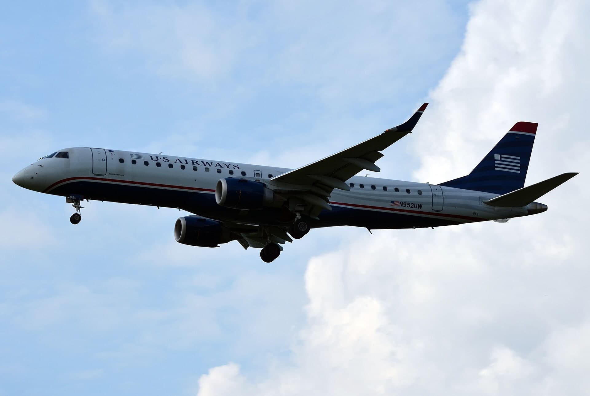 N952UW — Aircraft
