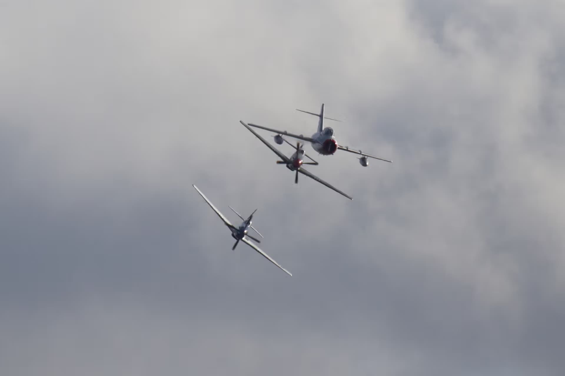 N104CJ — Warbird