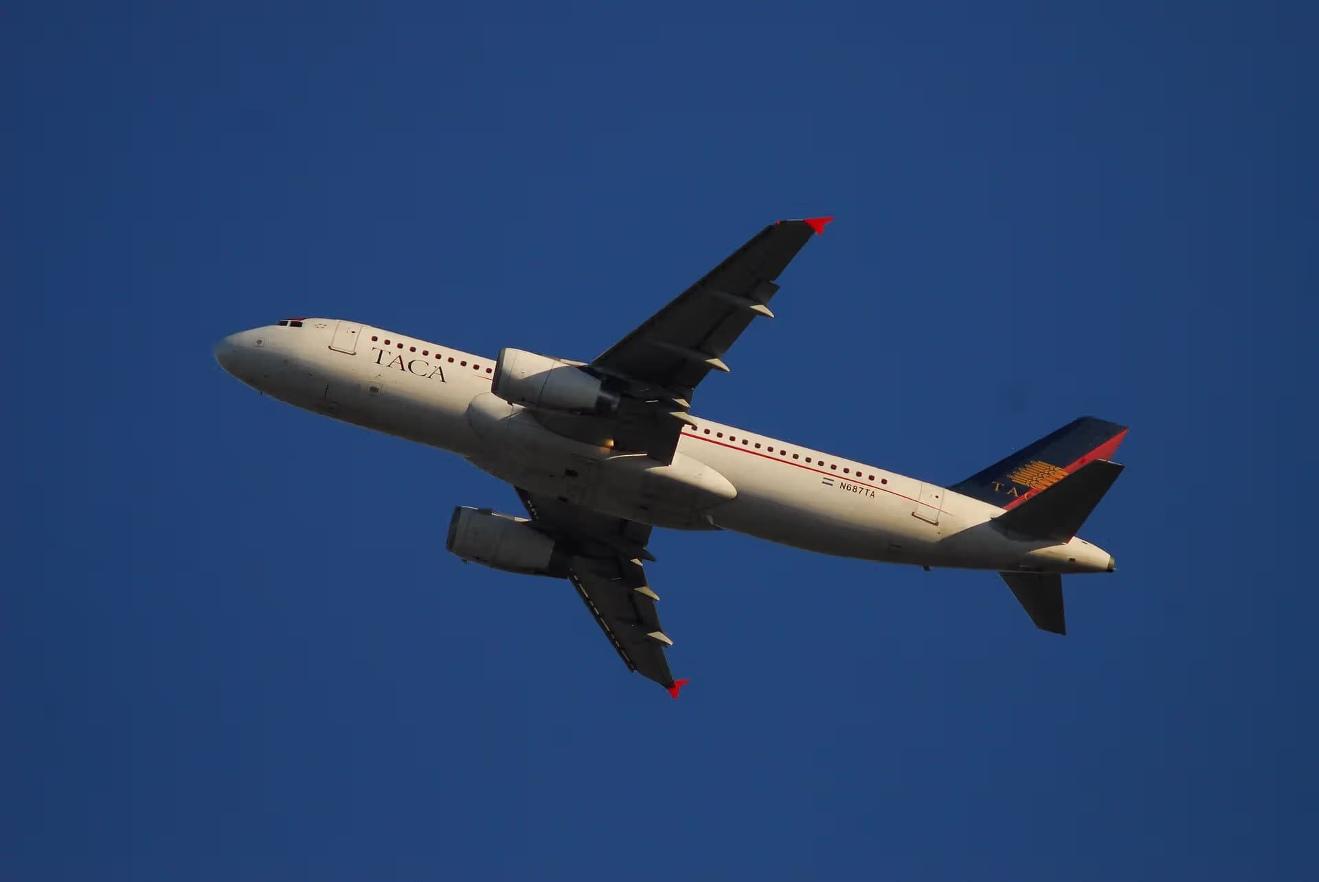 N687TA — Airbus