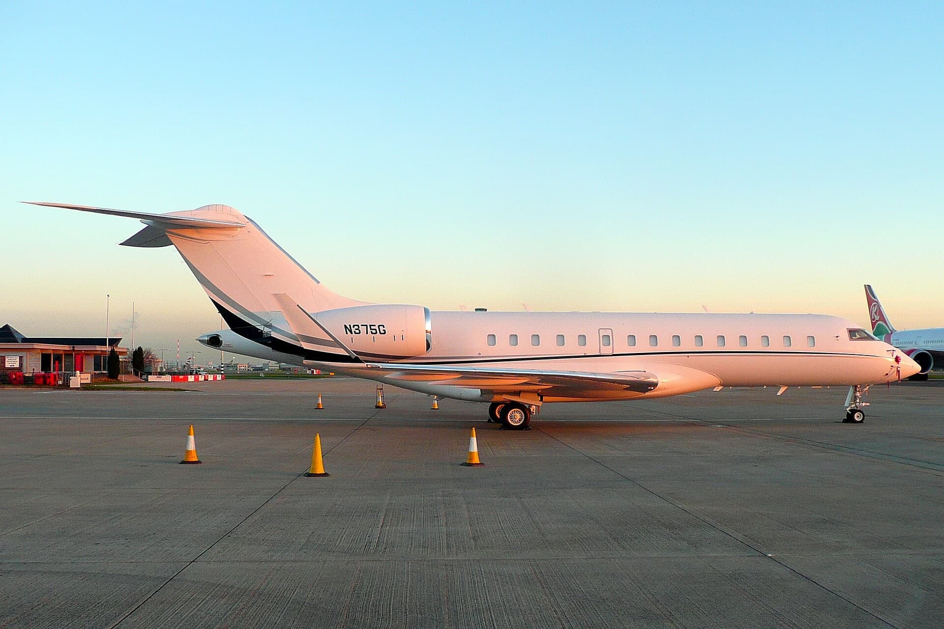 N375G — Business jet