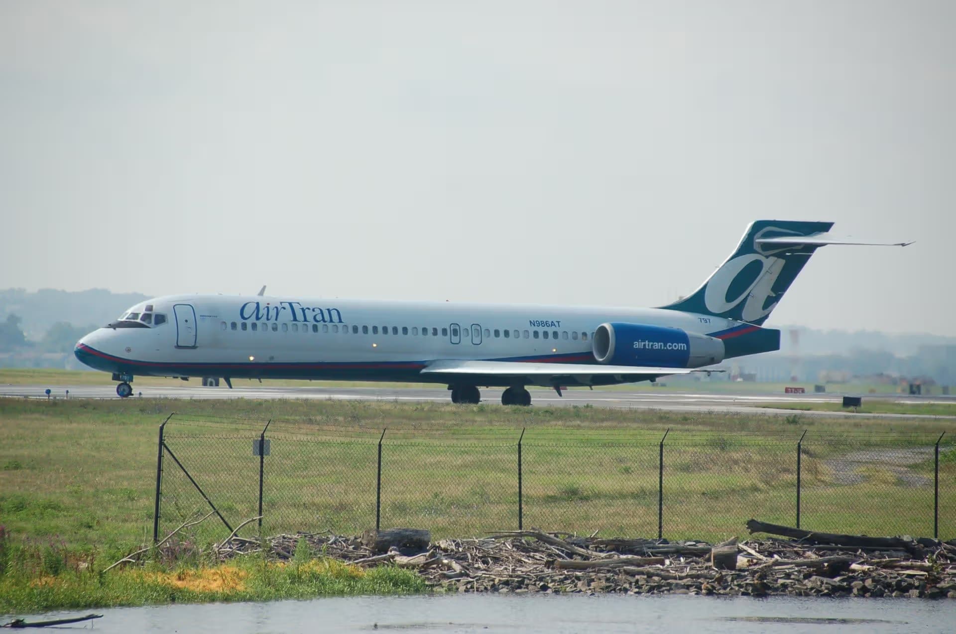 N986AT — Aircraft