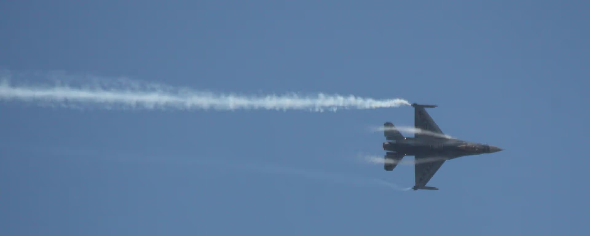 Unidentified — Aircraft