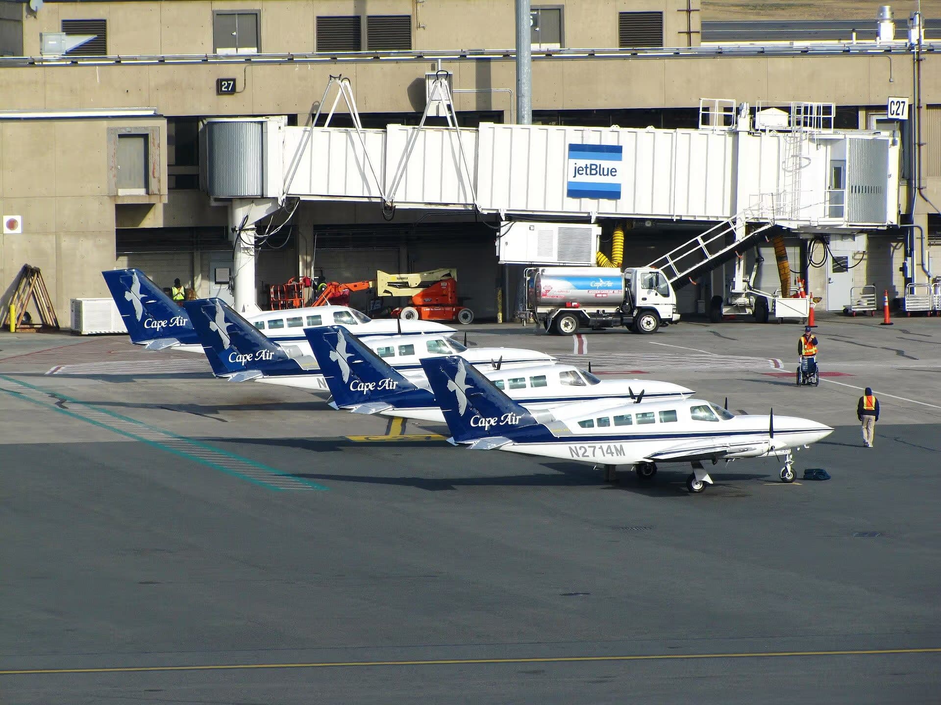 N2714M — Cessna