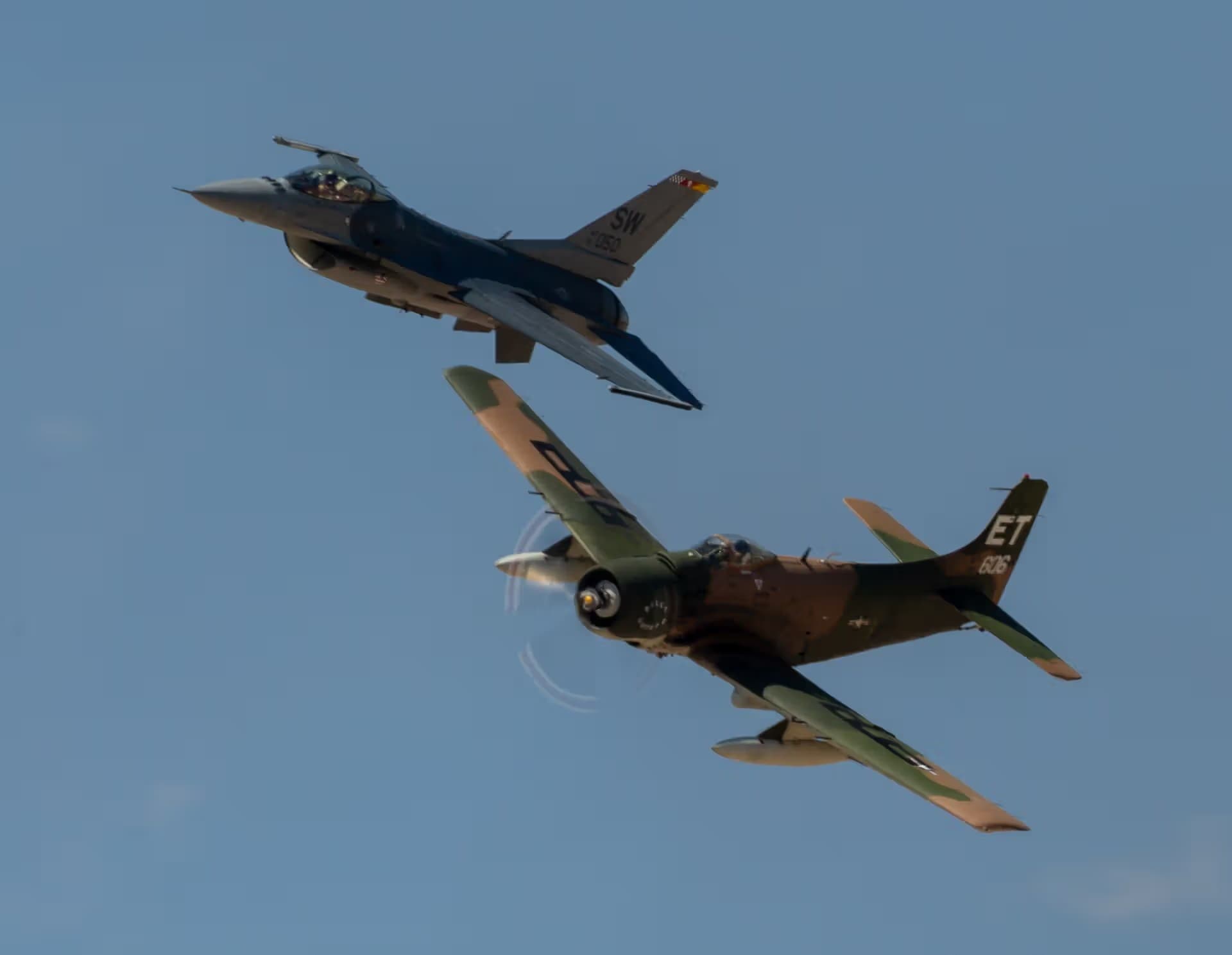 N39606 — Warbird