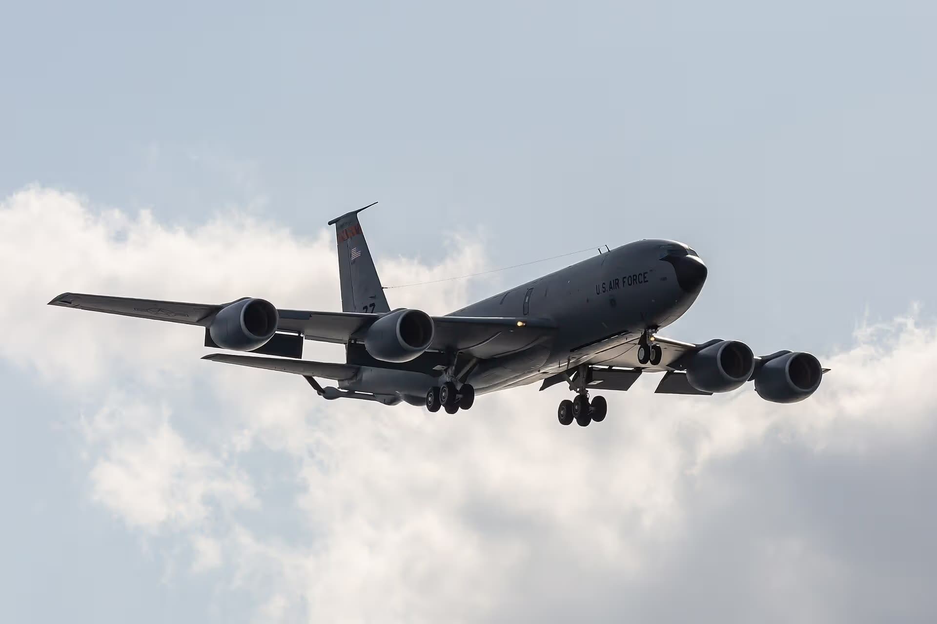 Unidentified — Aircraft
