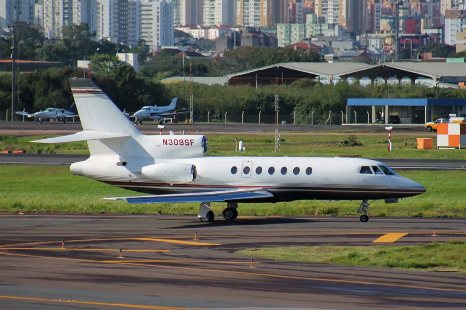 N309SF — Business jet