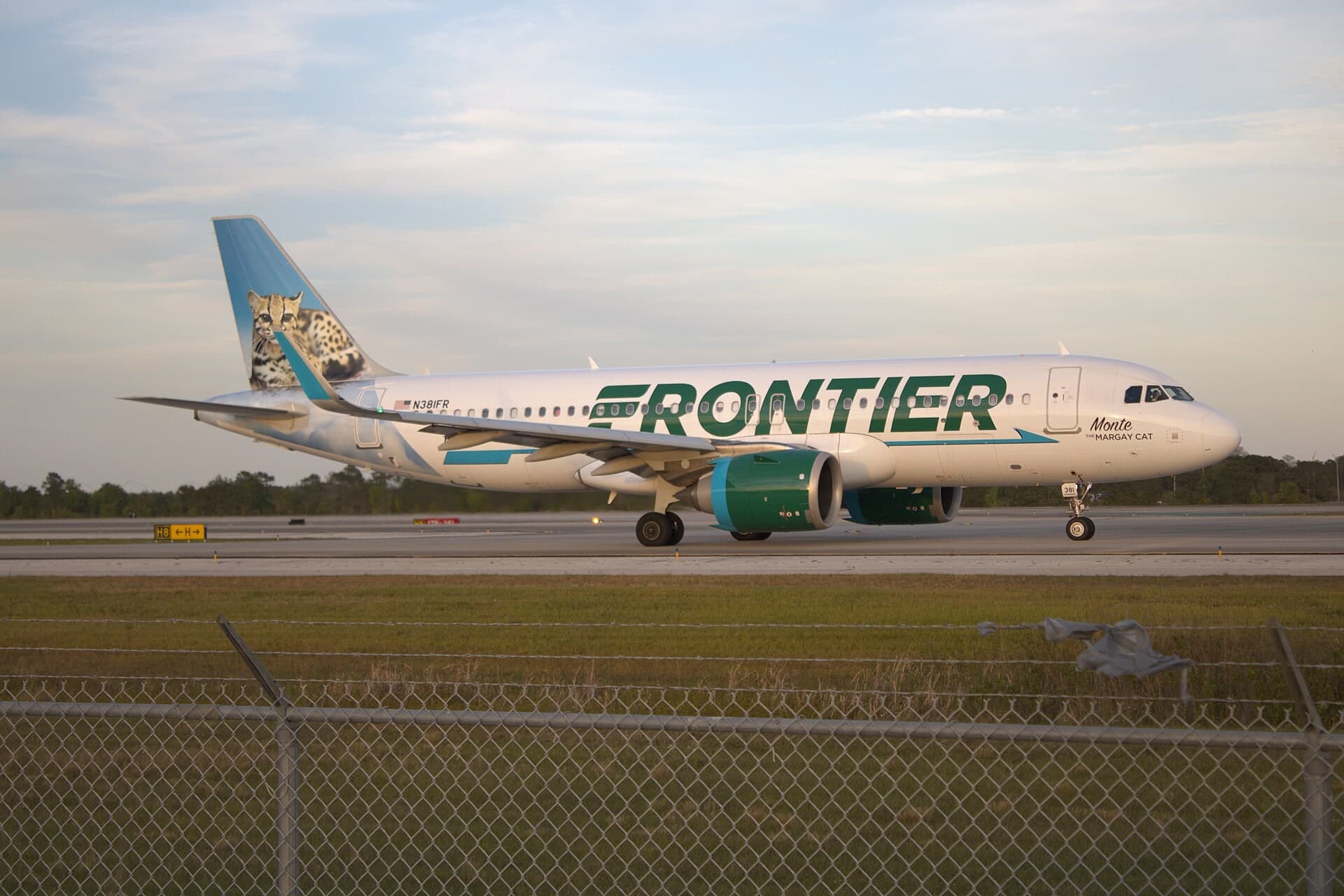 N381FR — Airbus