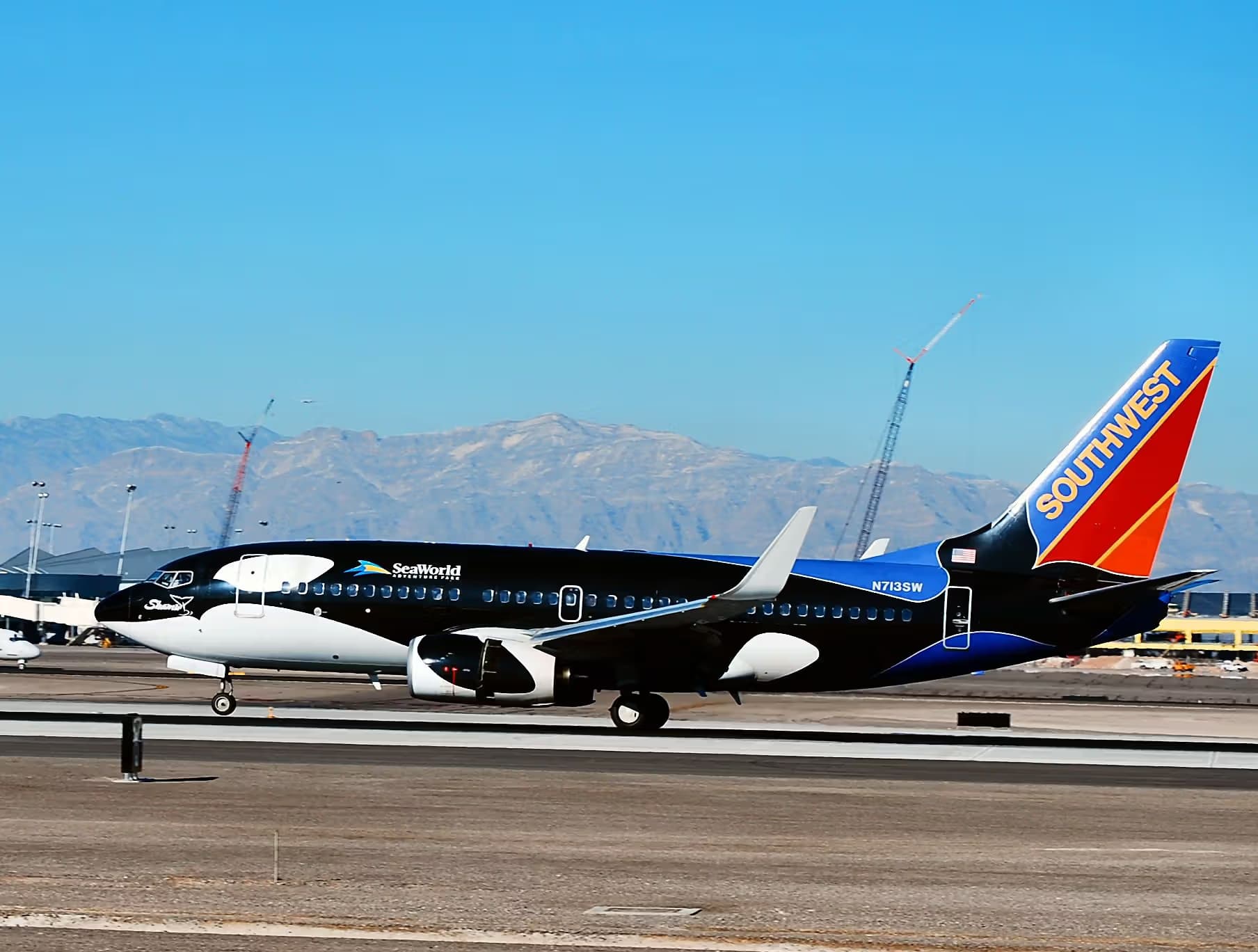 N713SW — Boeing