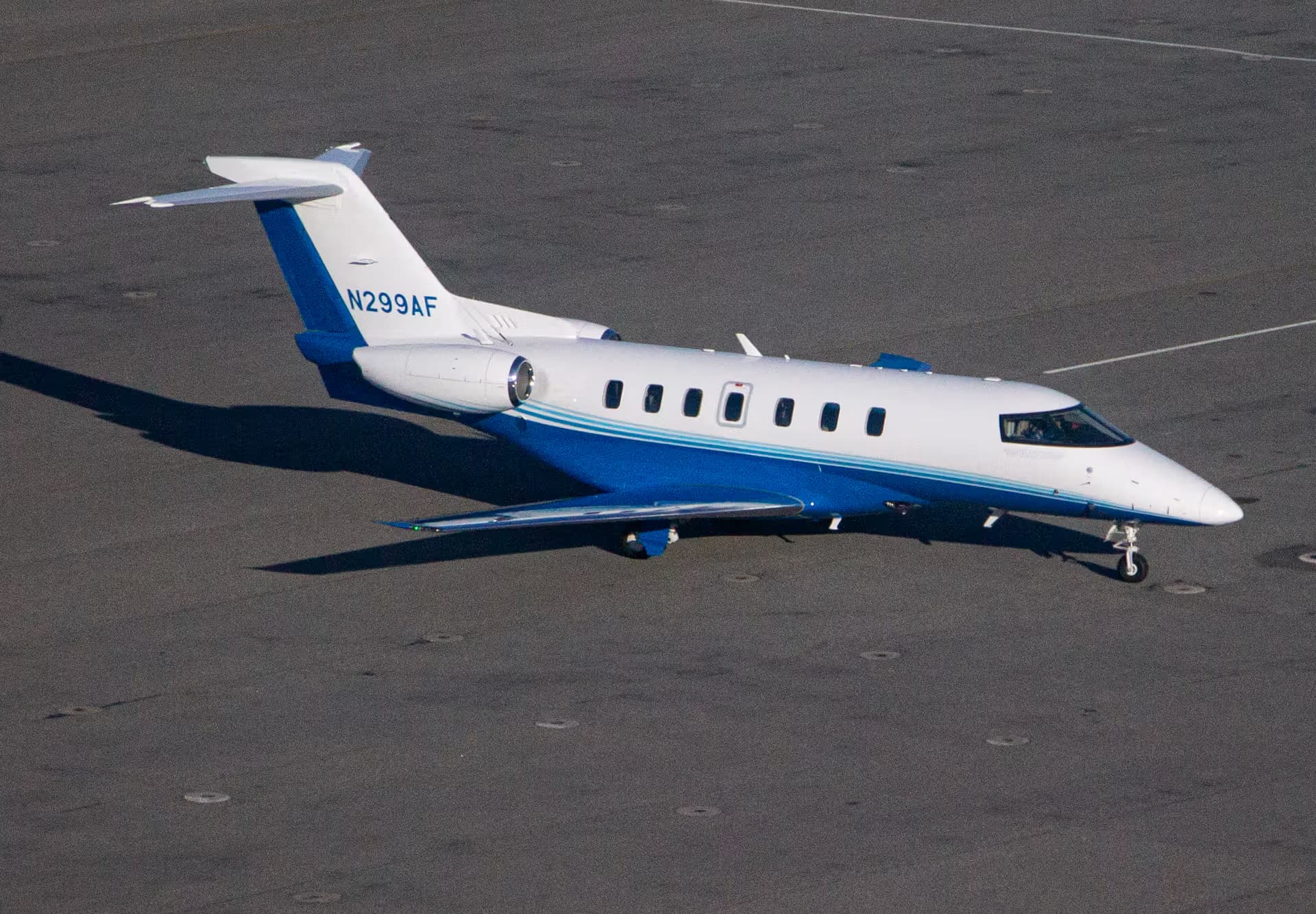 N299AF — Business jet